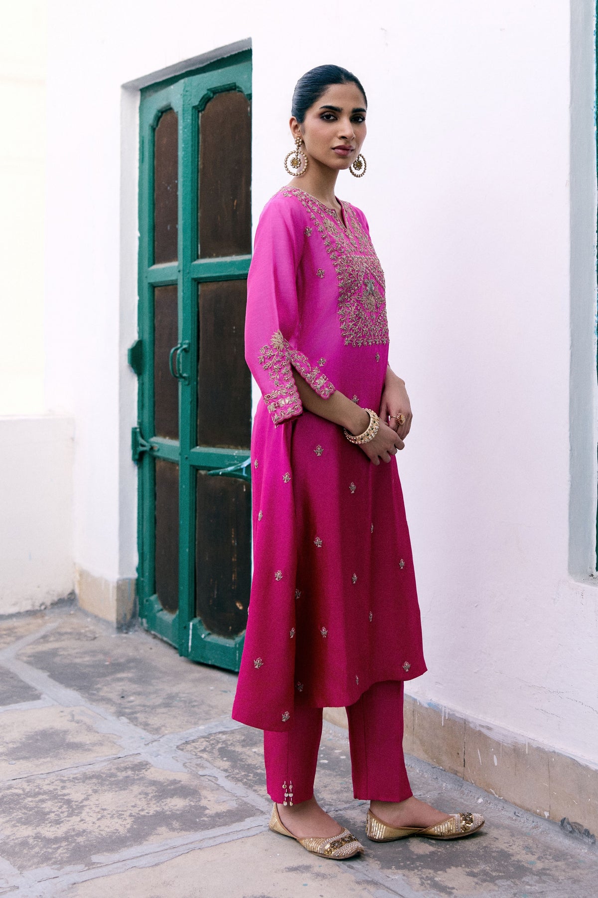 Gulbahar Lotus Kurta Set