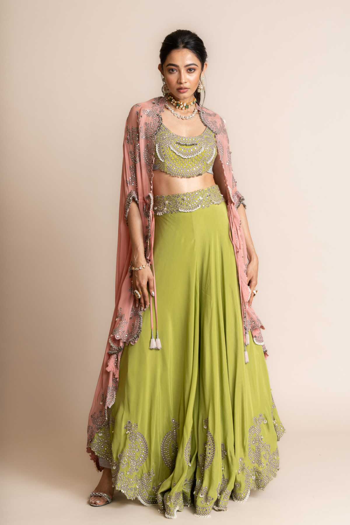 Cape With Circular Pants Set
