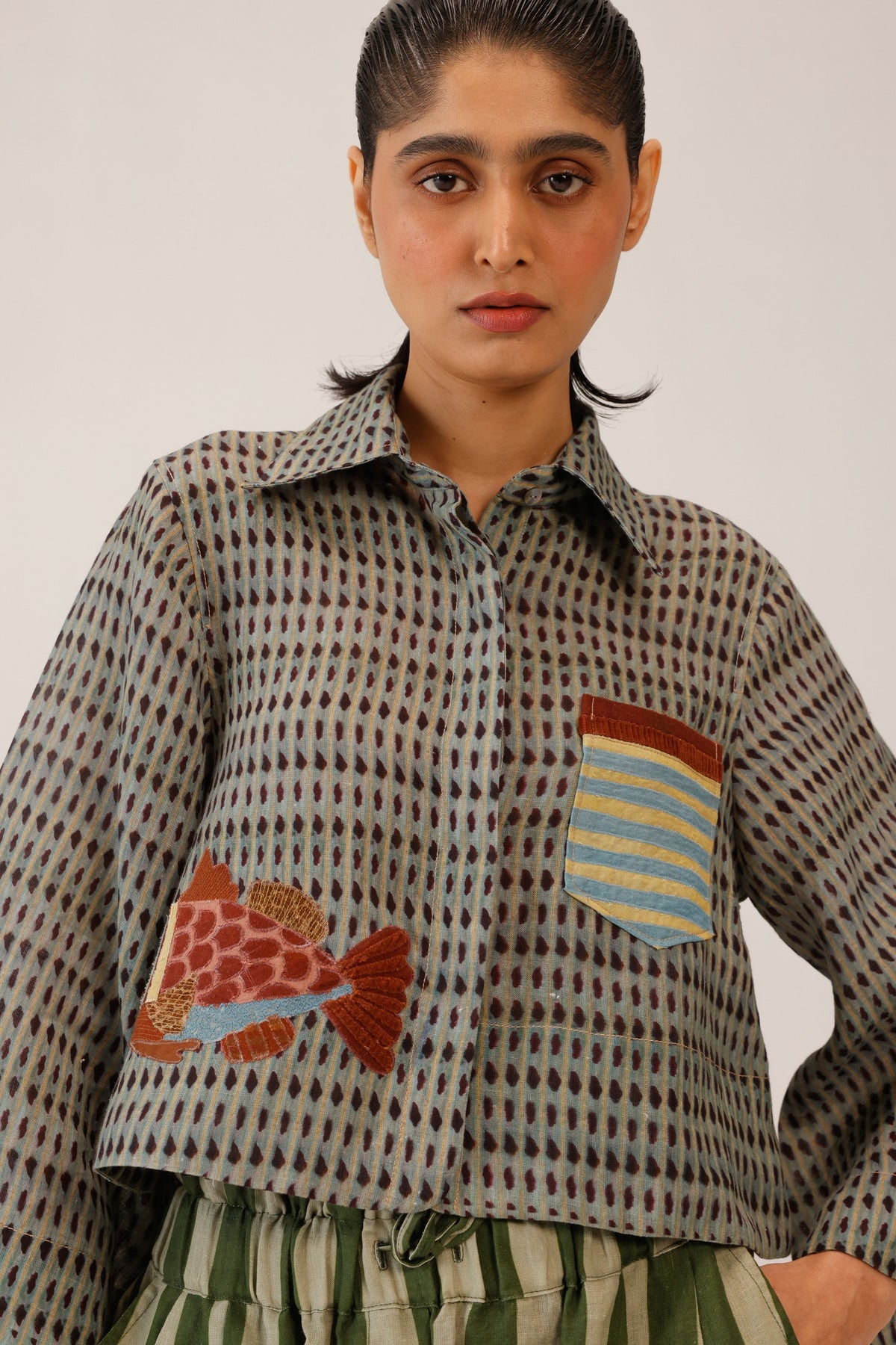 Fist Appliques Fern Top