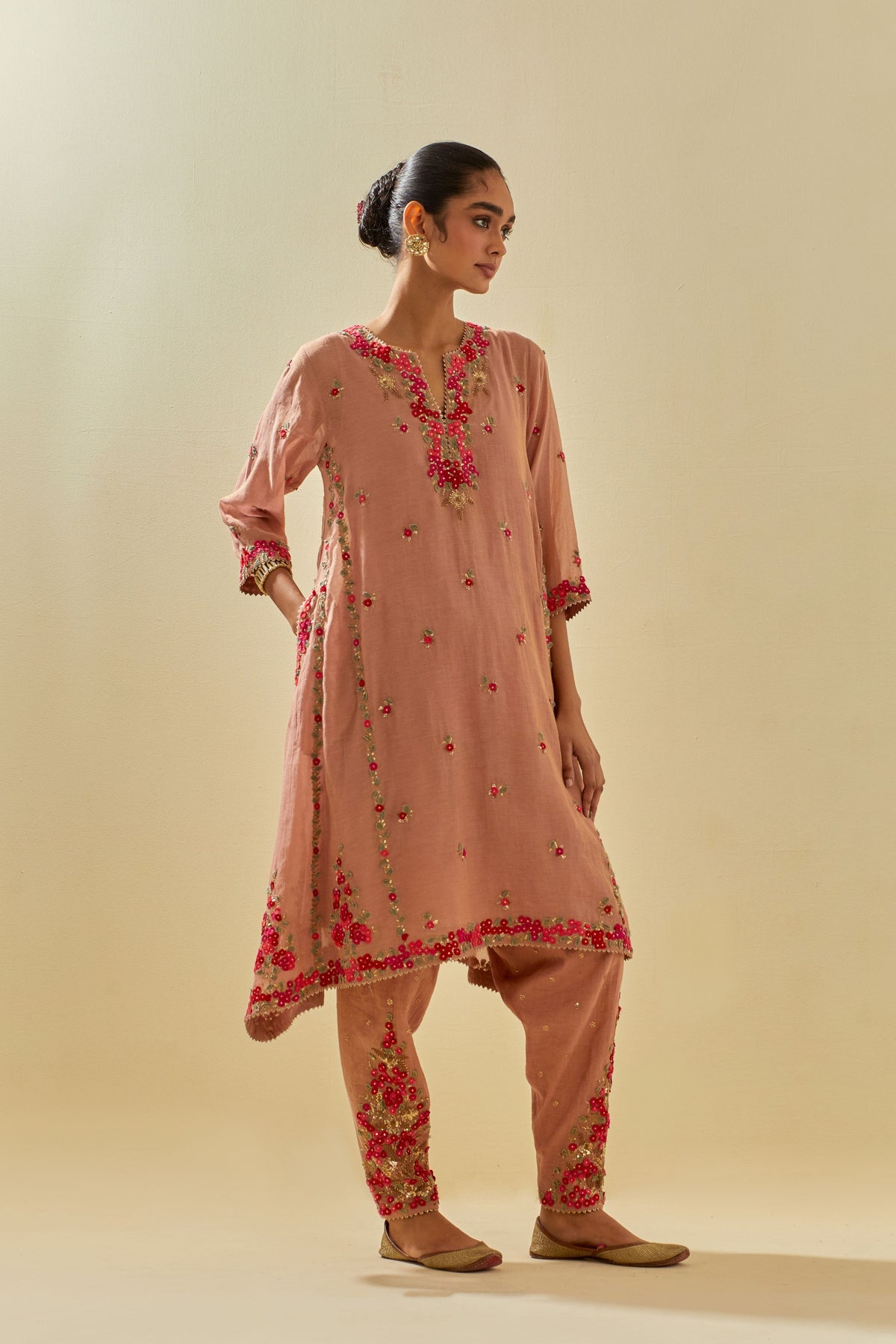 Pink Kalidar Kurta Set