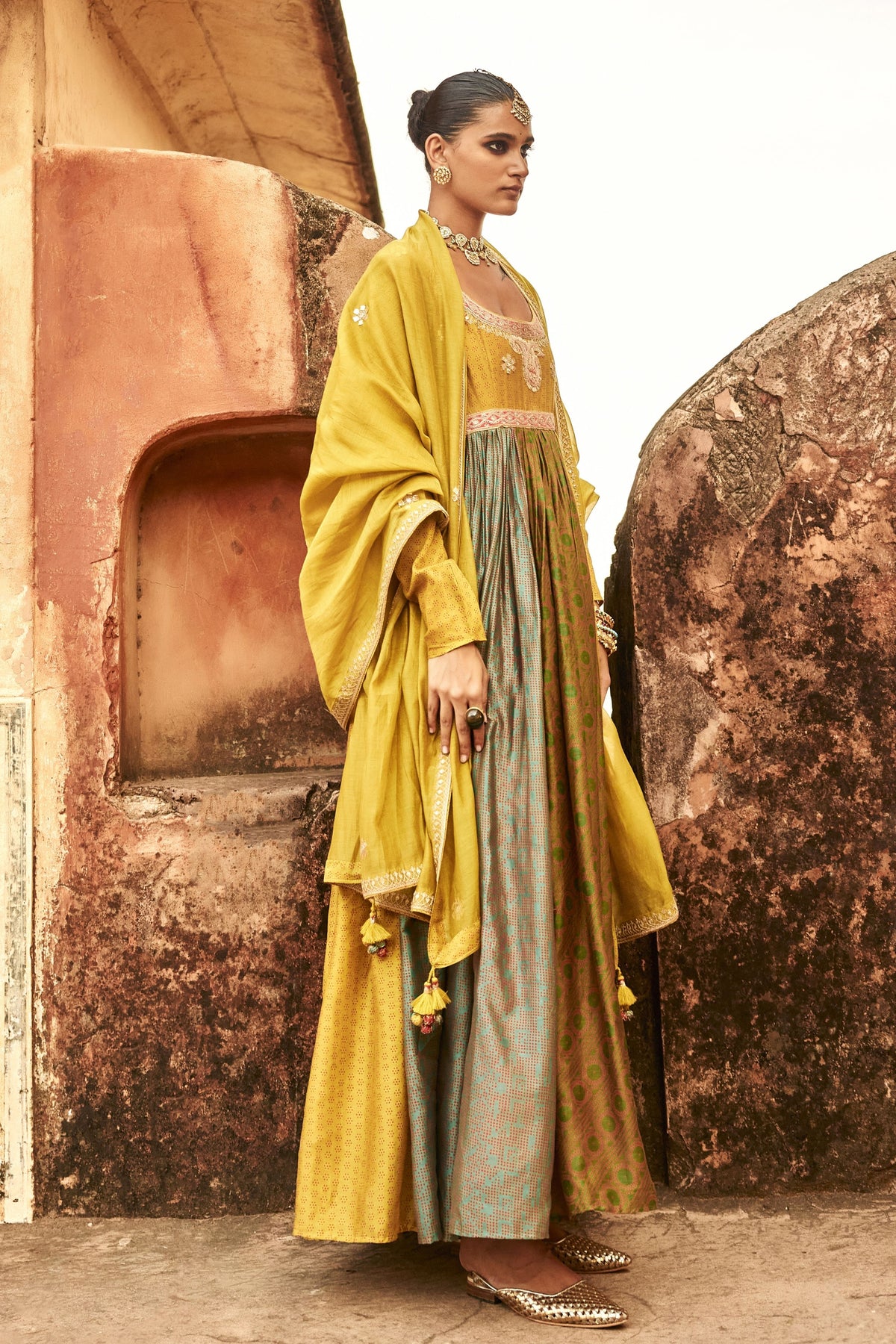 Haldi Nashpal Anarkali Set