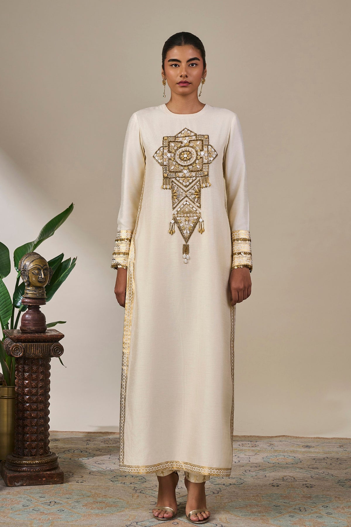 Ivory Anaar Chronicles Kurta Set