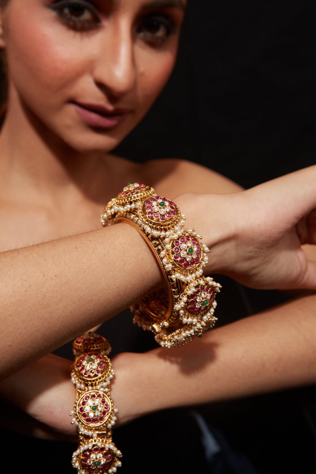 Gold Plated Pink Kundan Bangles