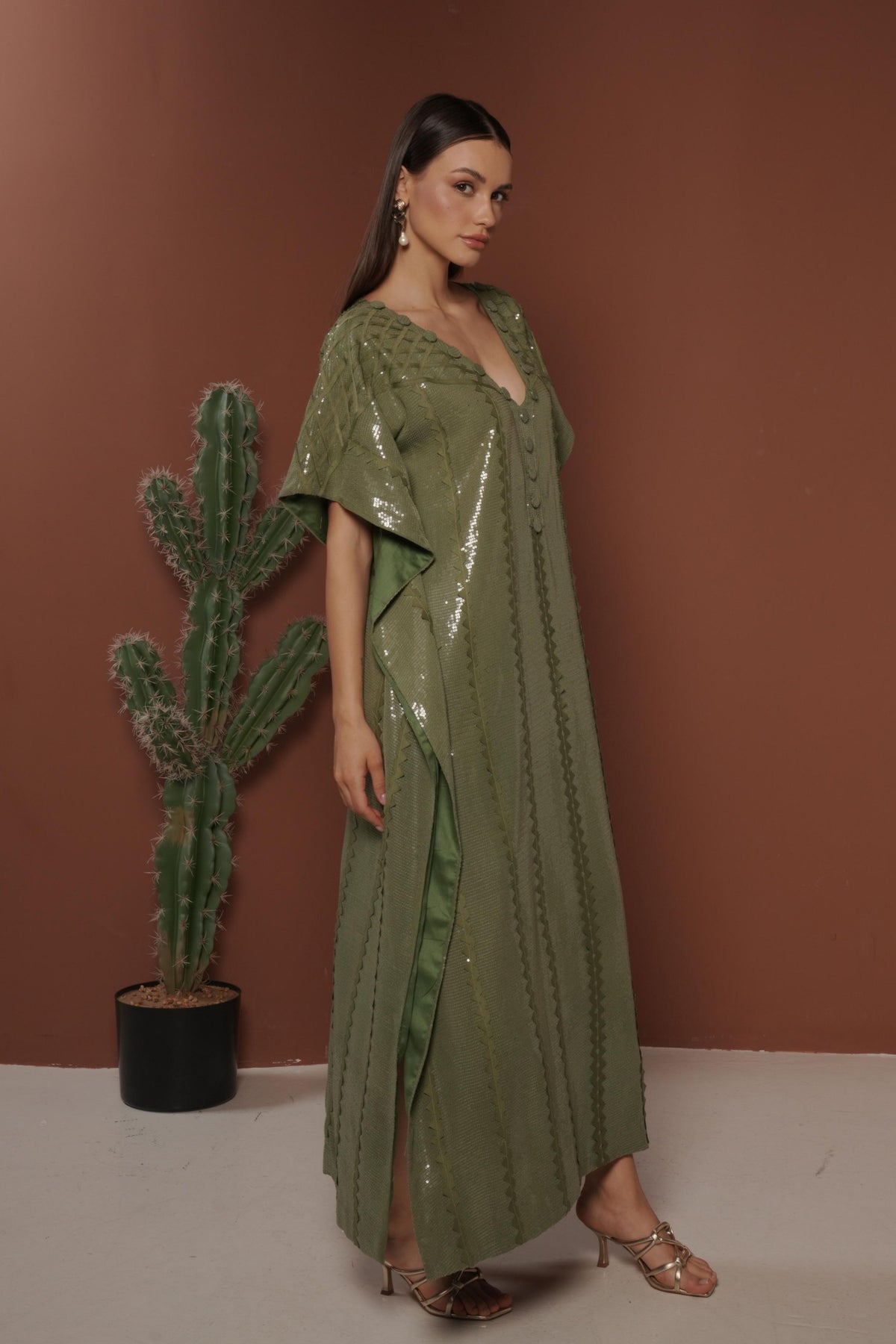 Kaftan With Applique Lace