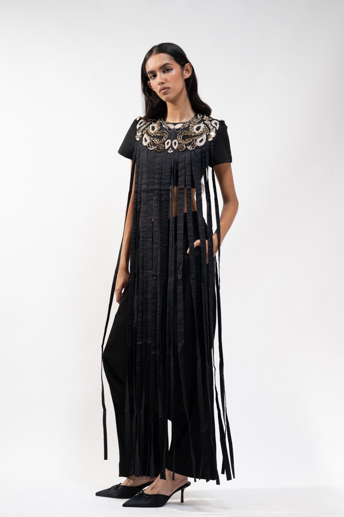 Fringe Embroidered Set