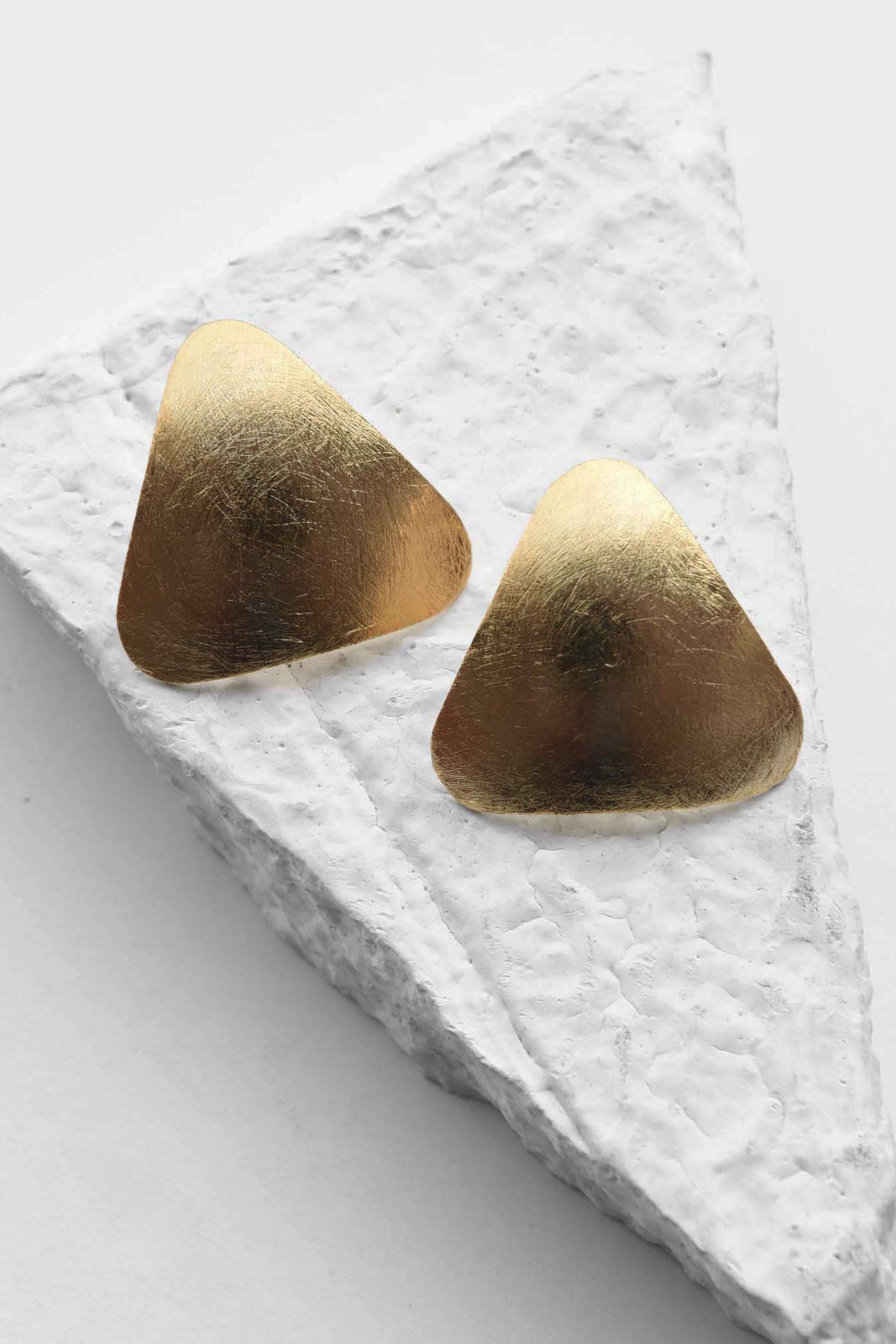 Triangle Duomo Golden Earrings