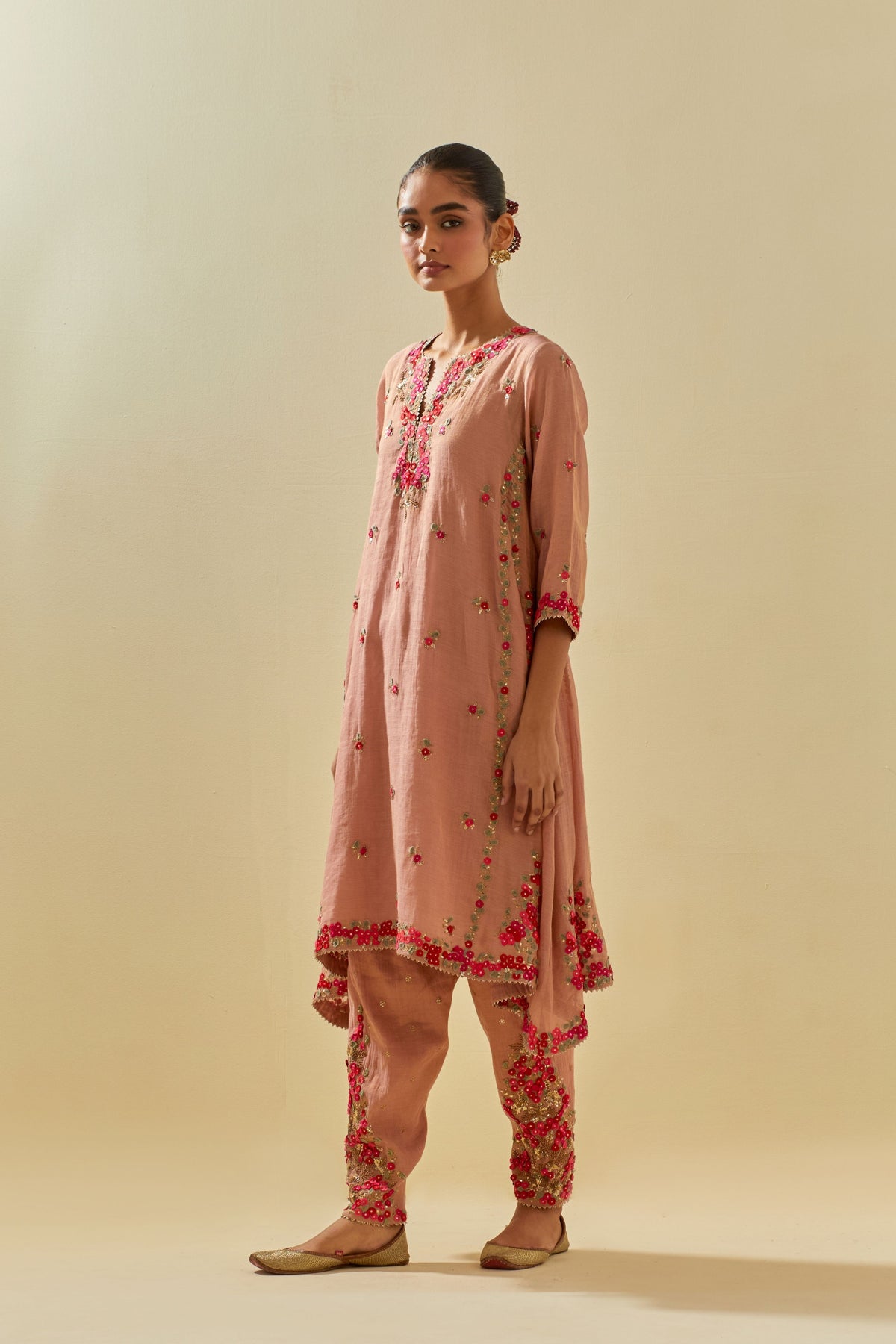 Pink Kalidar Kurta Set