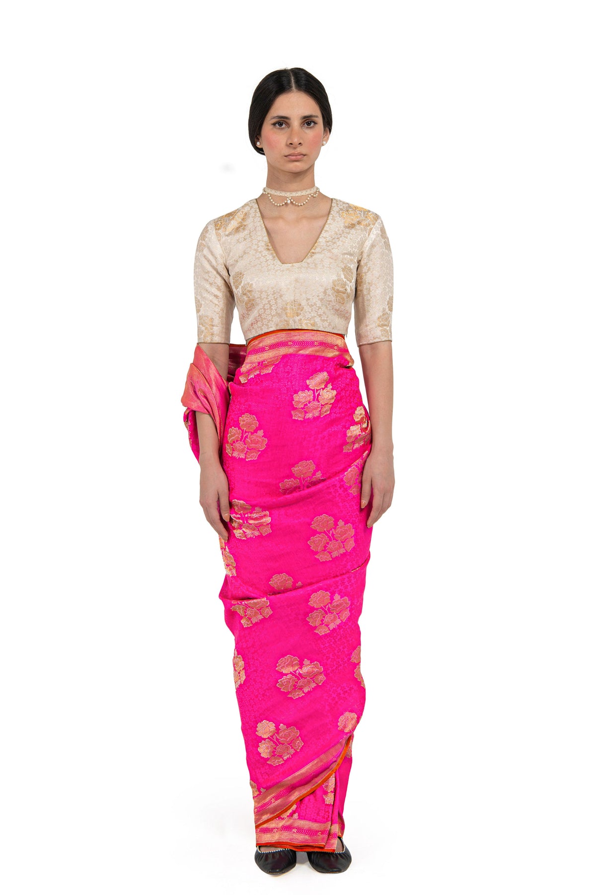 Bara Gulabi Saree