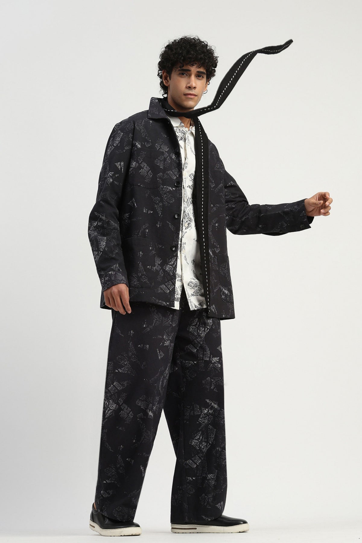 News Print Shirt Jacket