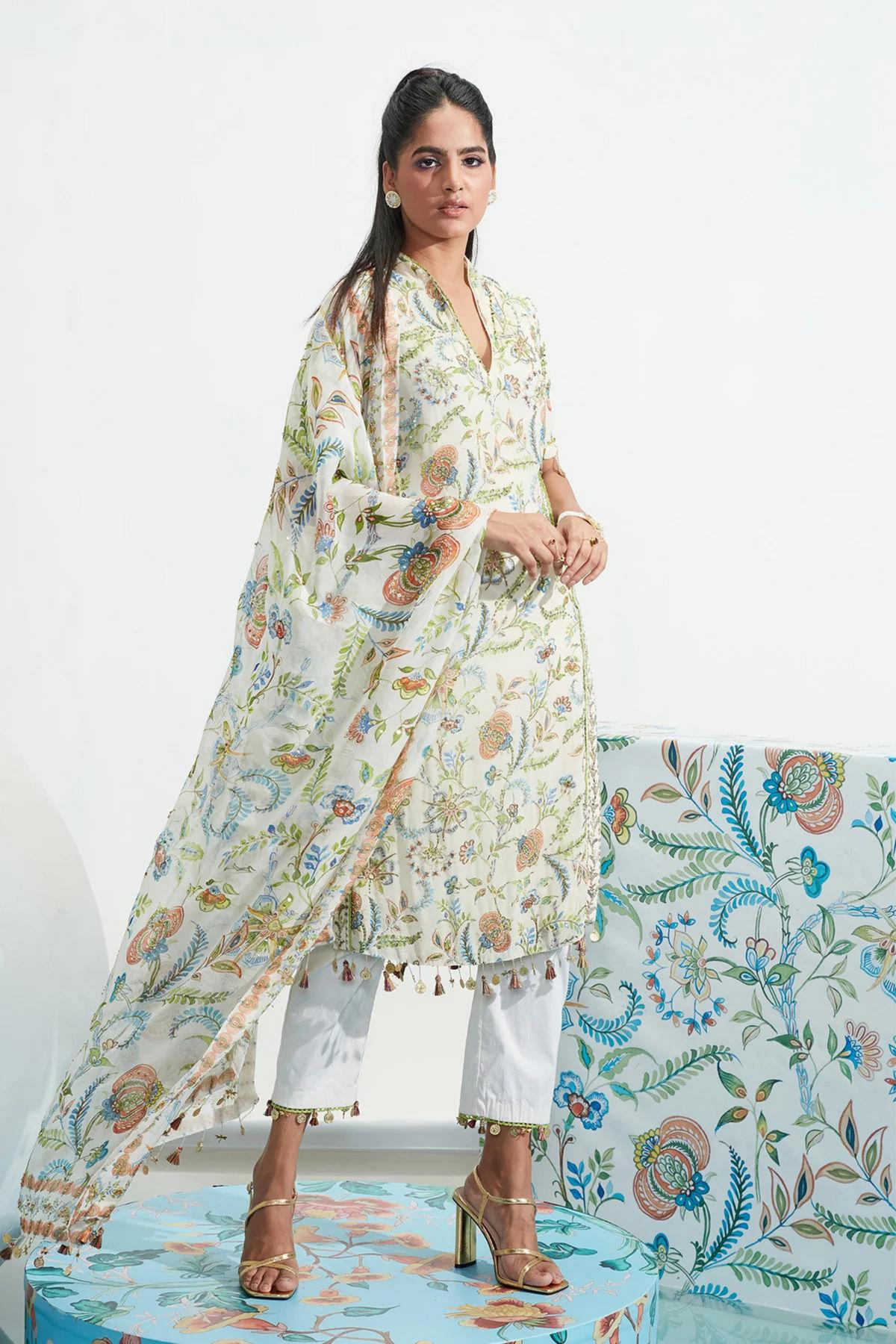 Zara Ivory Embroidered Kurta Set