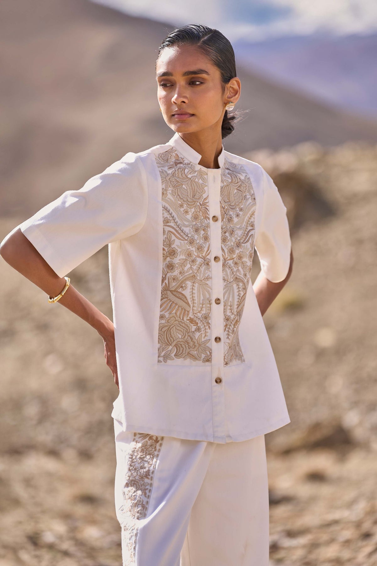 Gara Stitch Bib Shirt