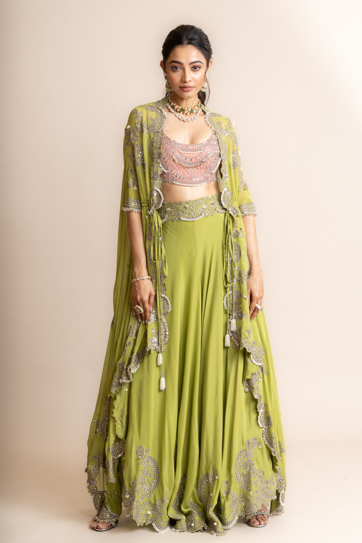 Cape With Circular Pants Set