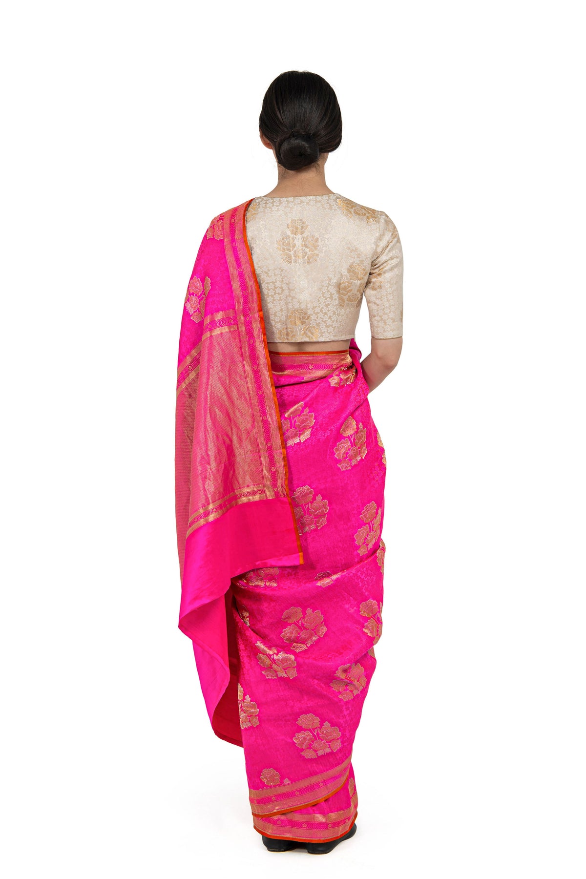 Bara Gulabi Saree