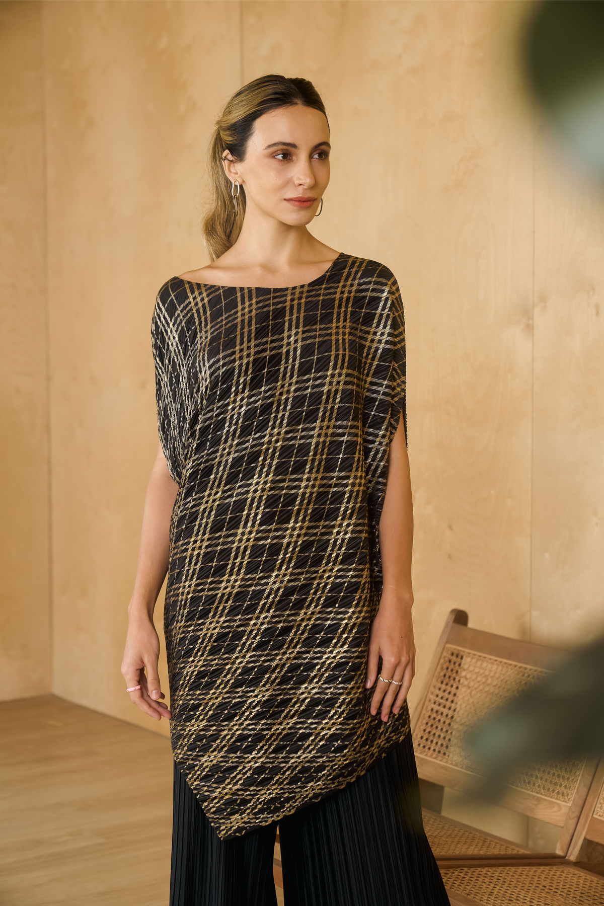 Black Metallic Kurti Drape Set