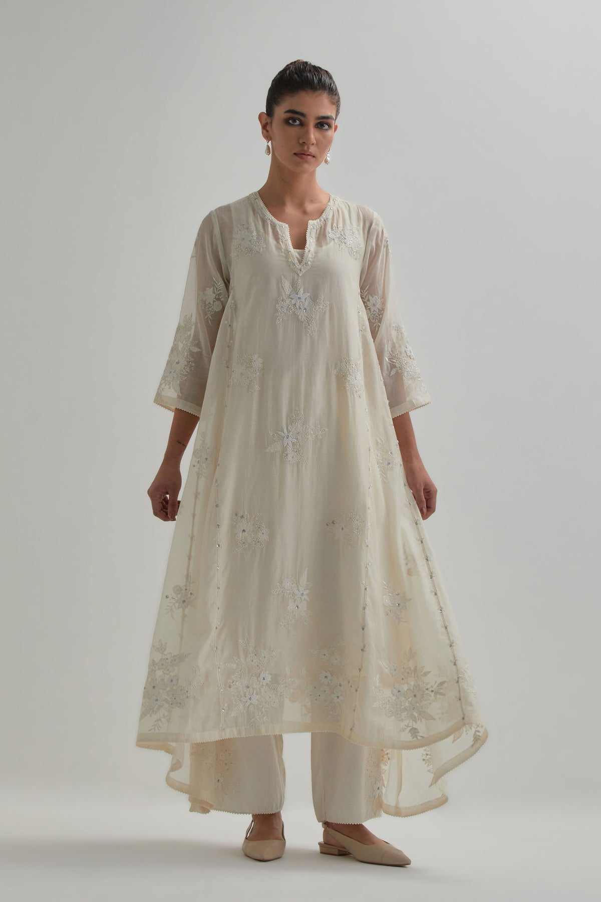 Off White Asymmetric Kurta And Pants