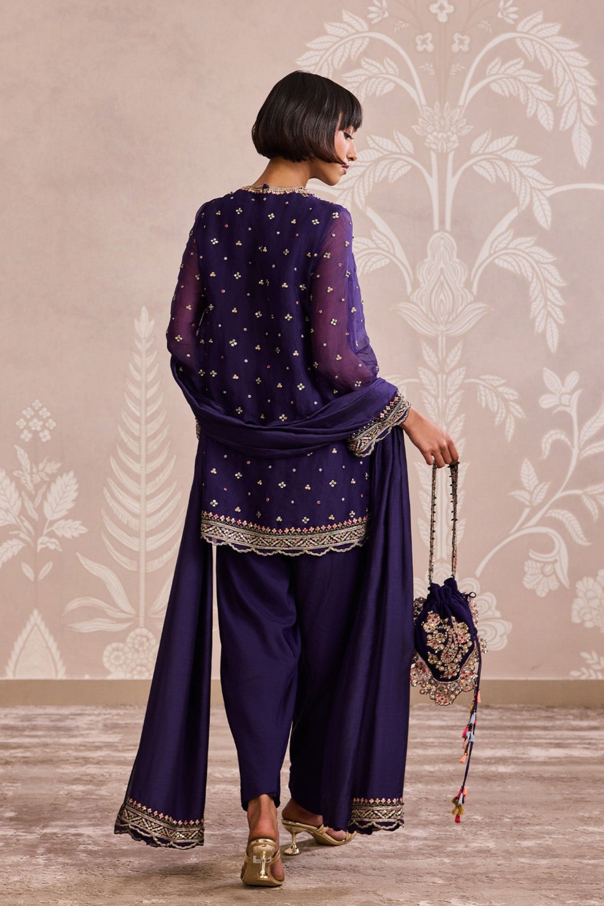 Shayar Salwar Set
