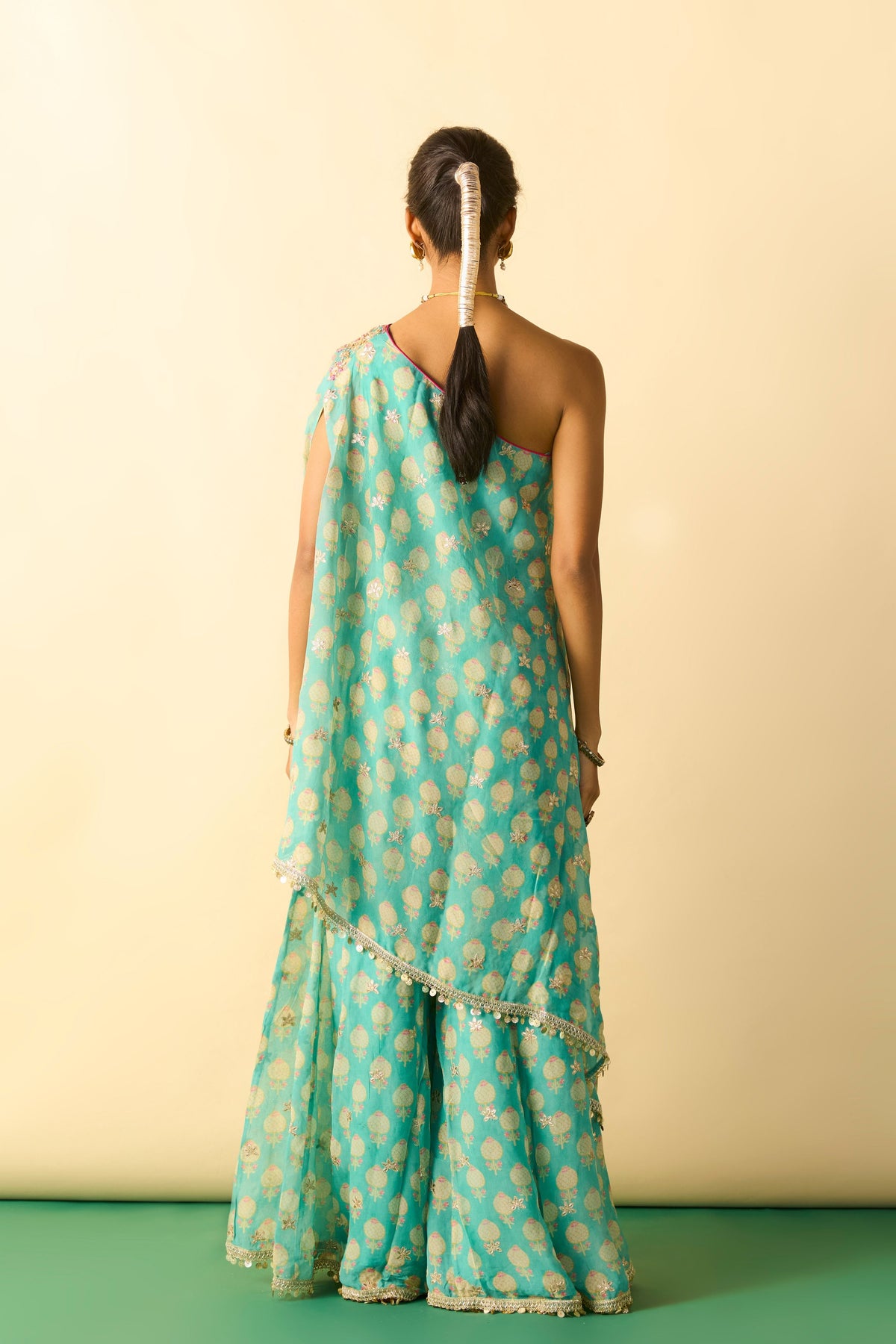 Dia Aqua One Shoulder Set