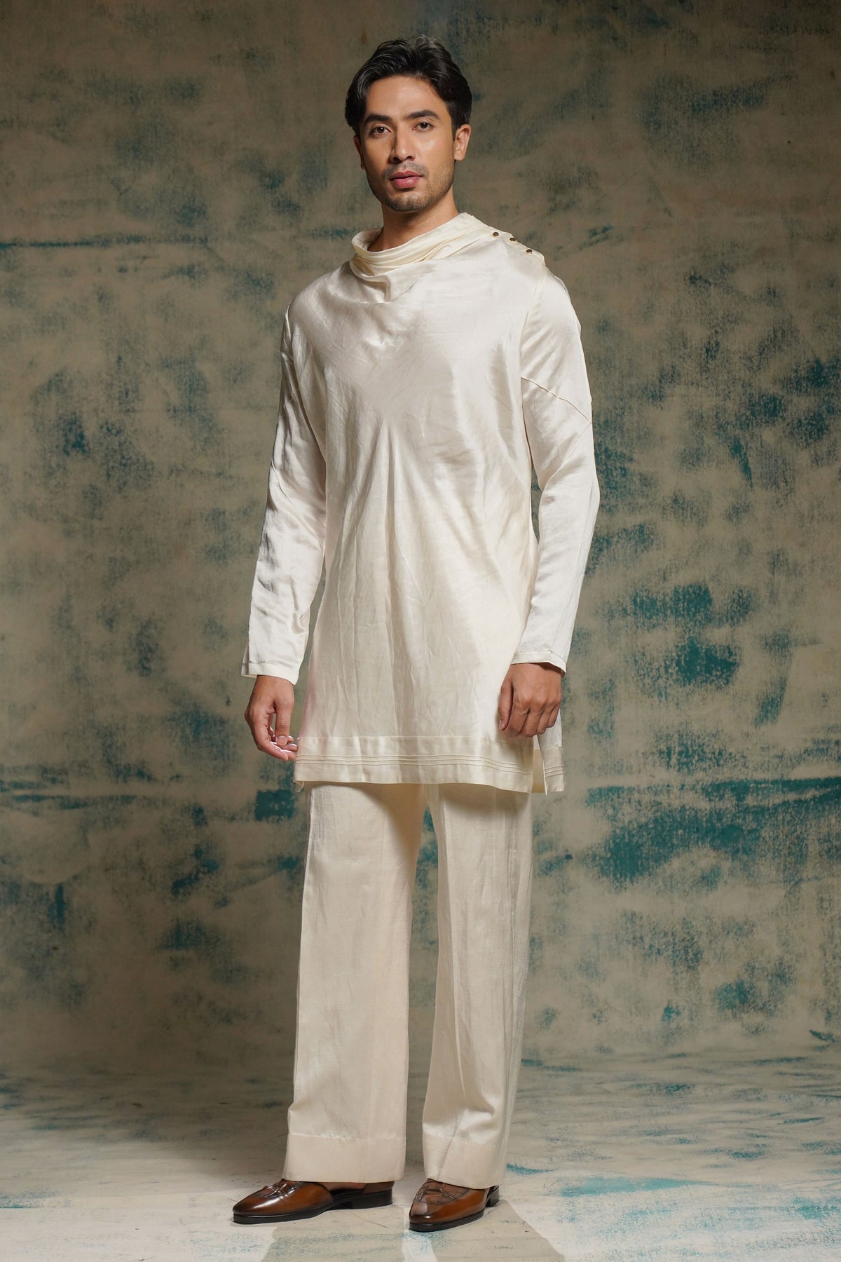 Classic Cowl Neck Kurta Set