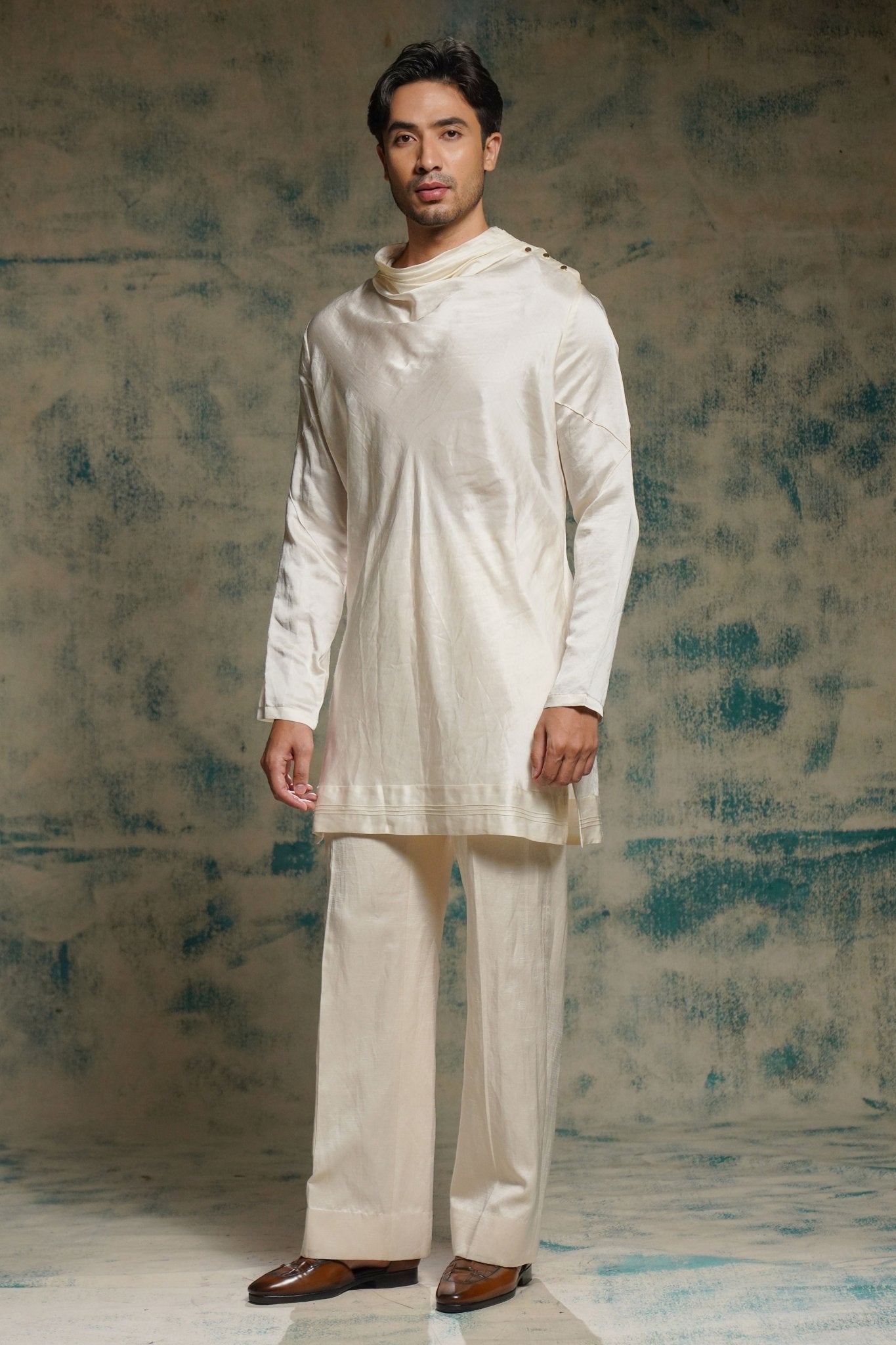 Classic Cowl Neck Kurta Set - Jatin Malik - Elahe