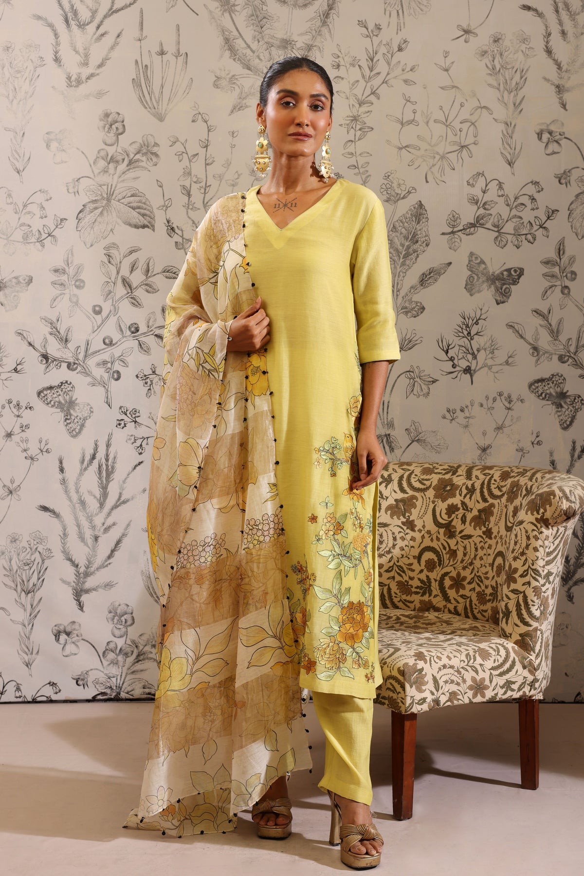Vakya Yellow Kurta Set