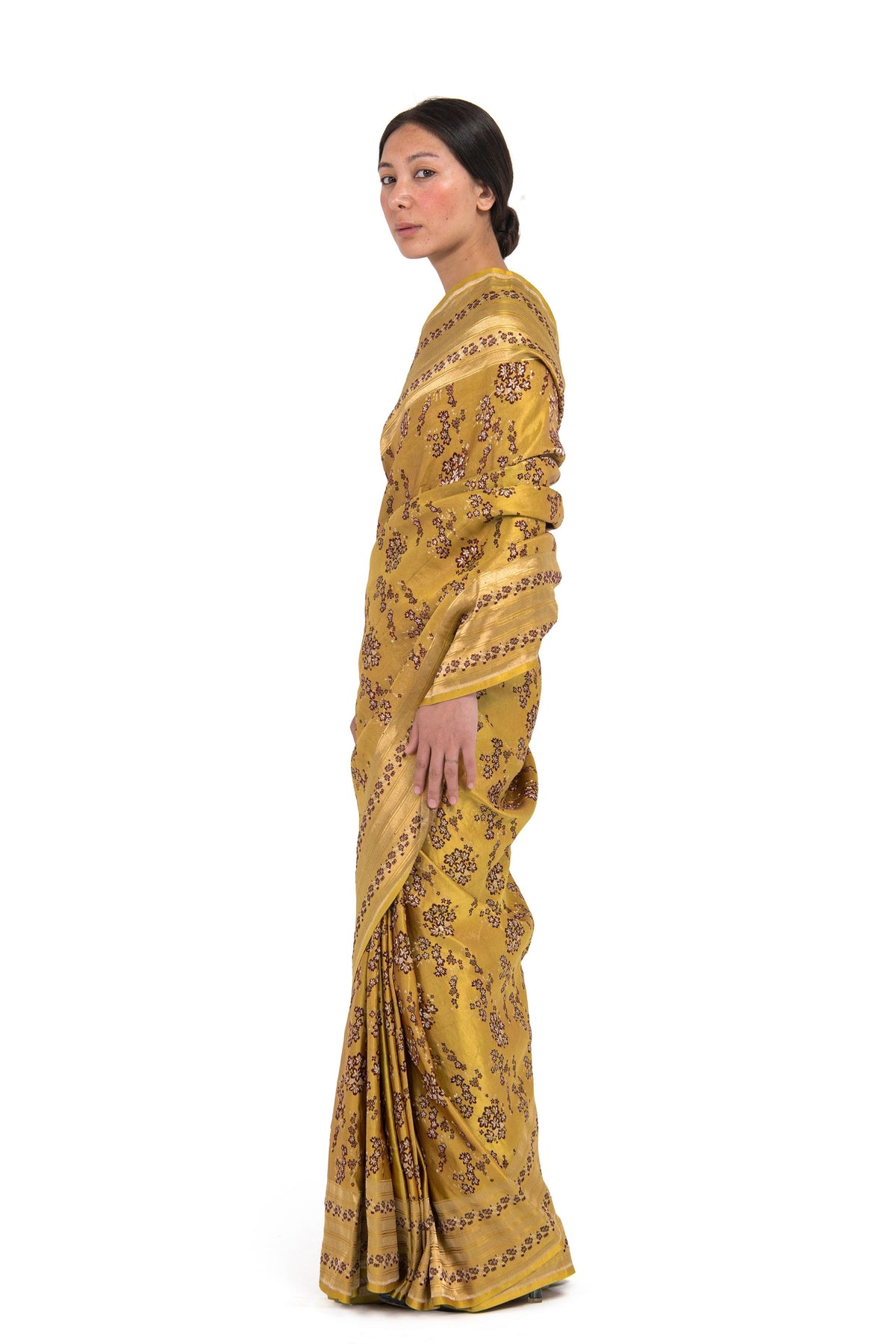 Niwa Yellow Saree