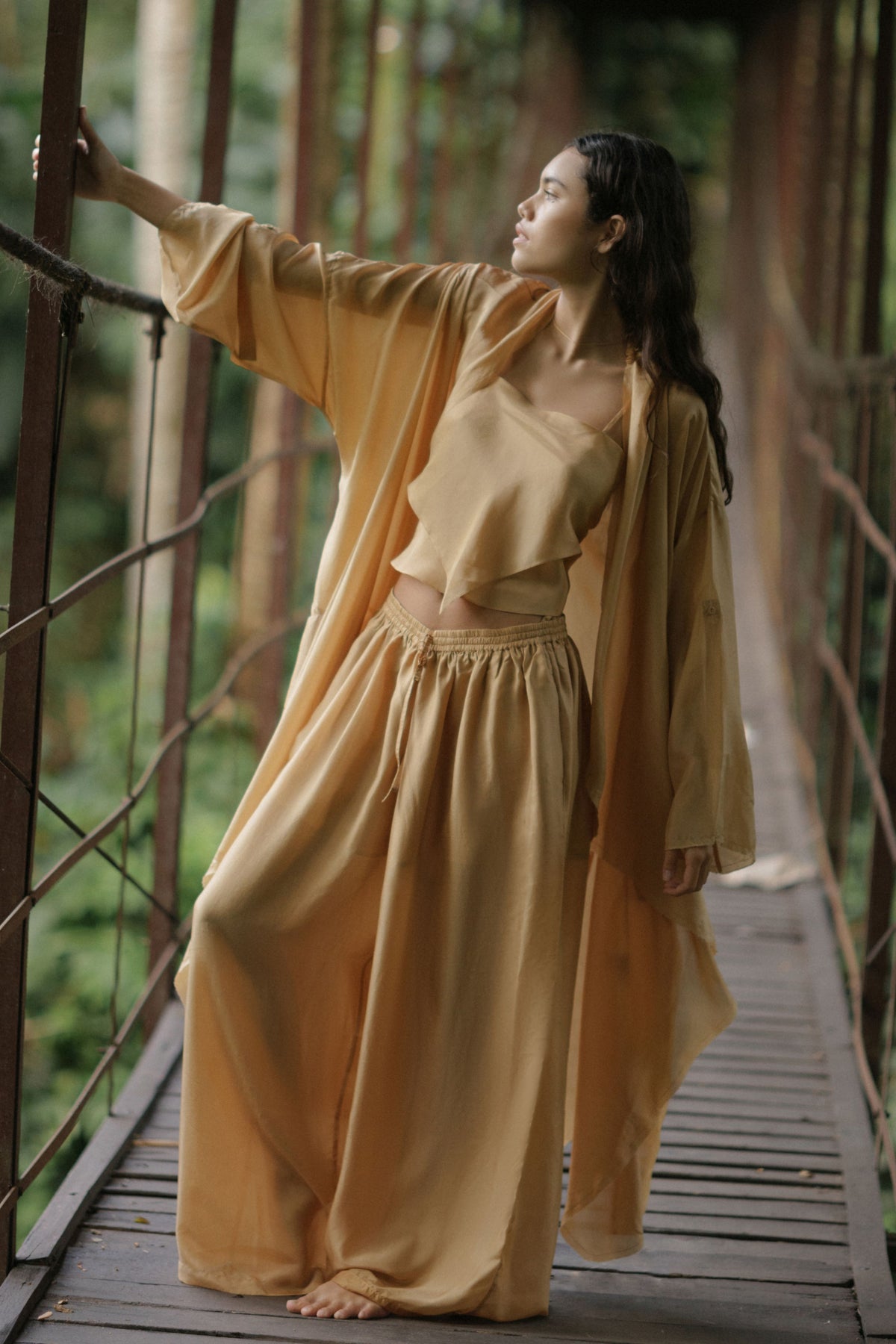 Dhyana Cape Set