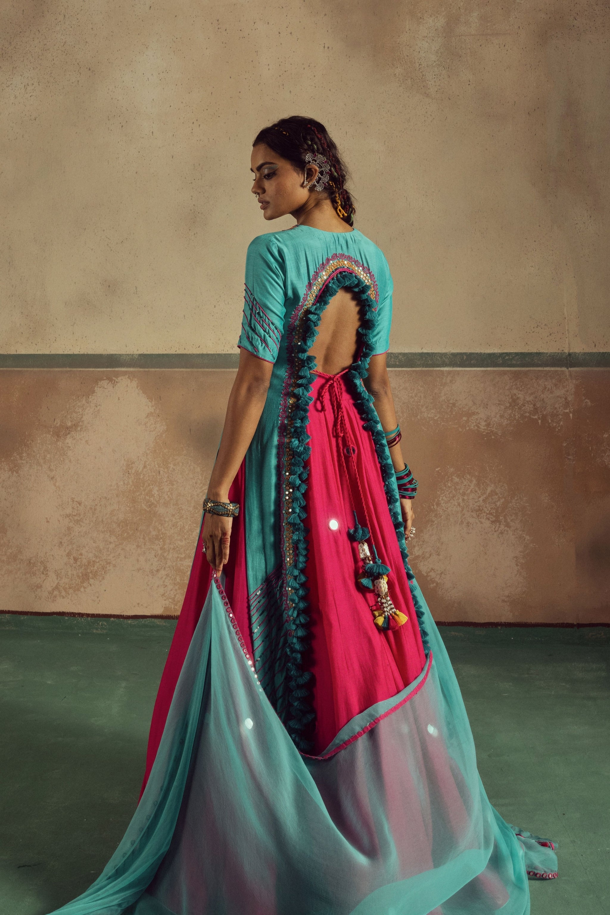 Zariya Backless Aqua Kurta Skirt Set Elahe