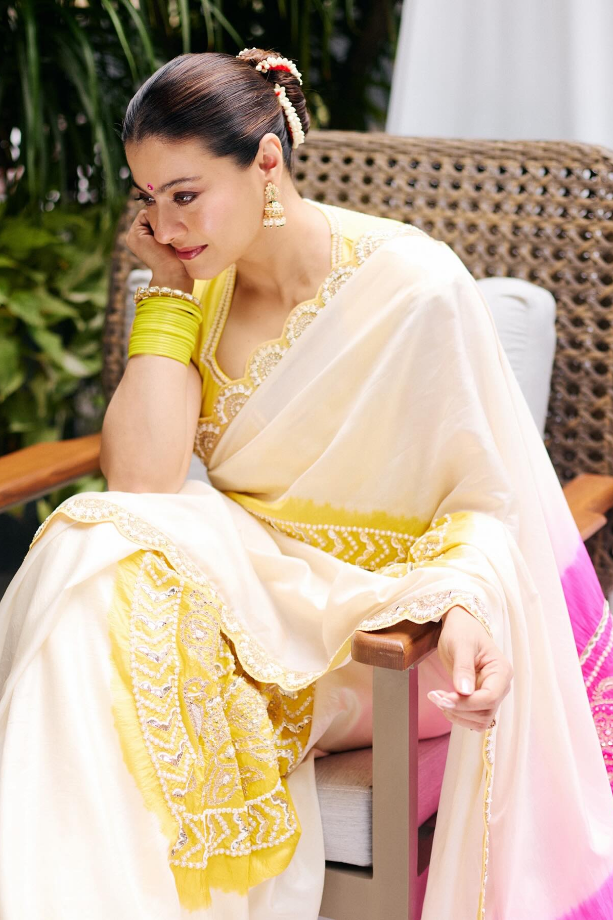 Kajol in Faabiiana