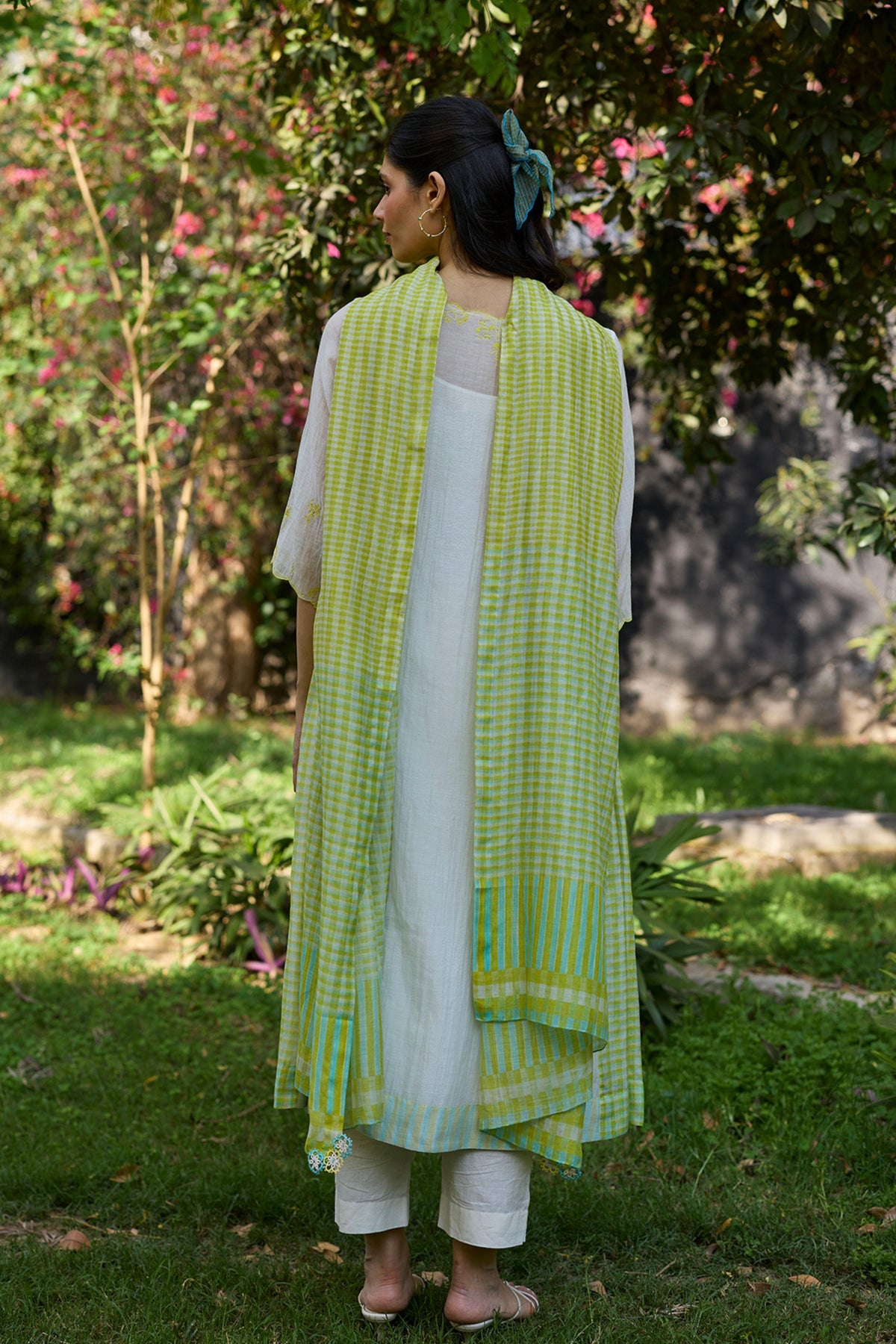 Thread & Bloom Ivory Embroidered Kurta Set