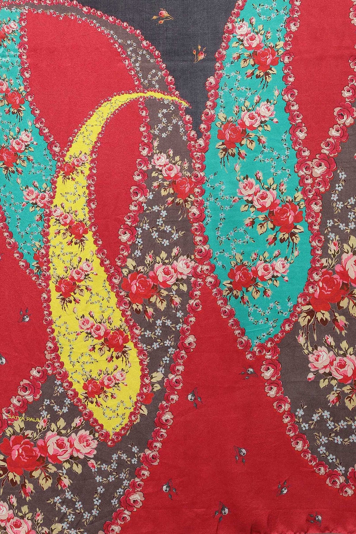 Night&#39;s Embrace Printed Saree