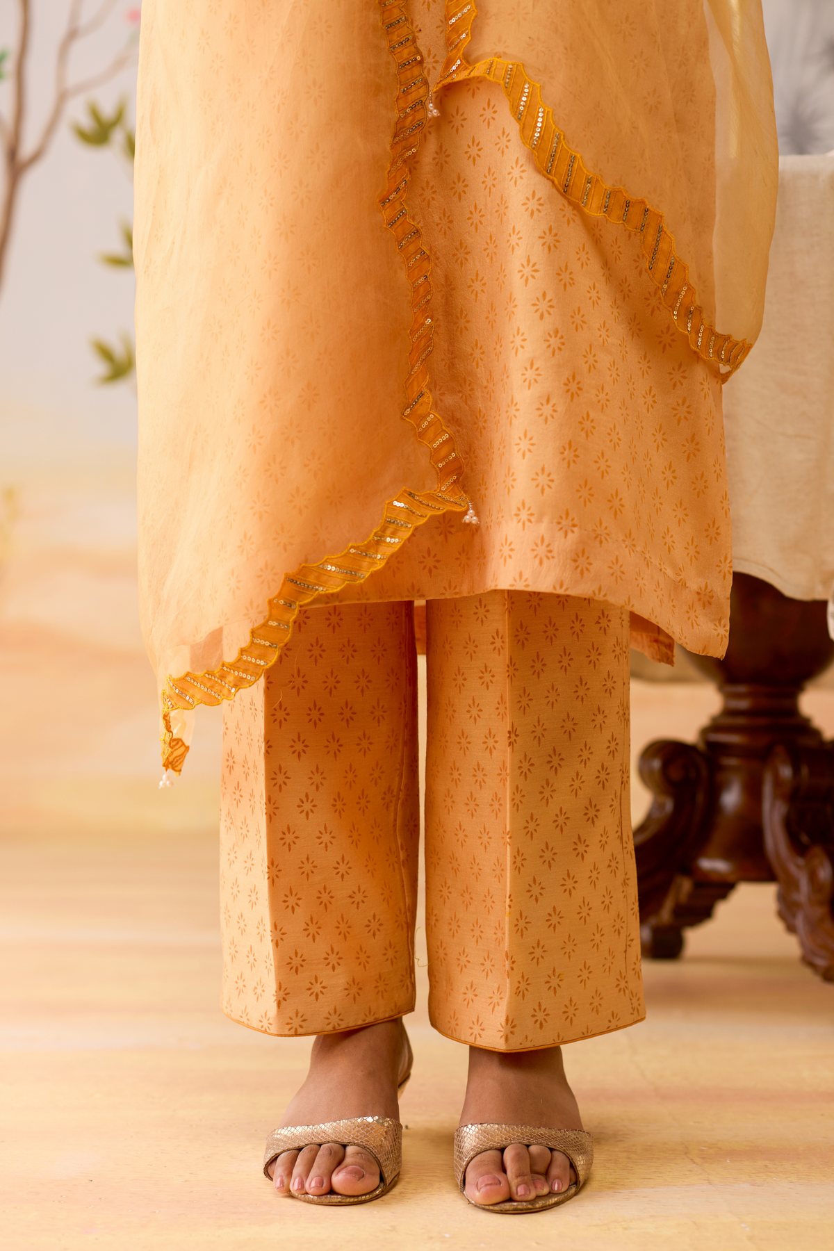 Navika Kurta Set