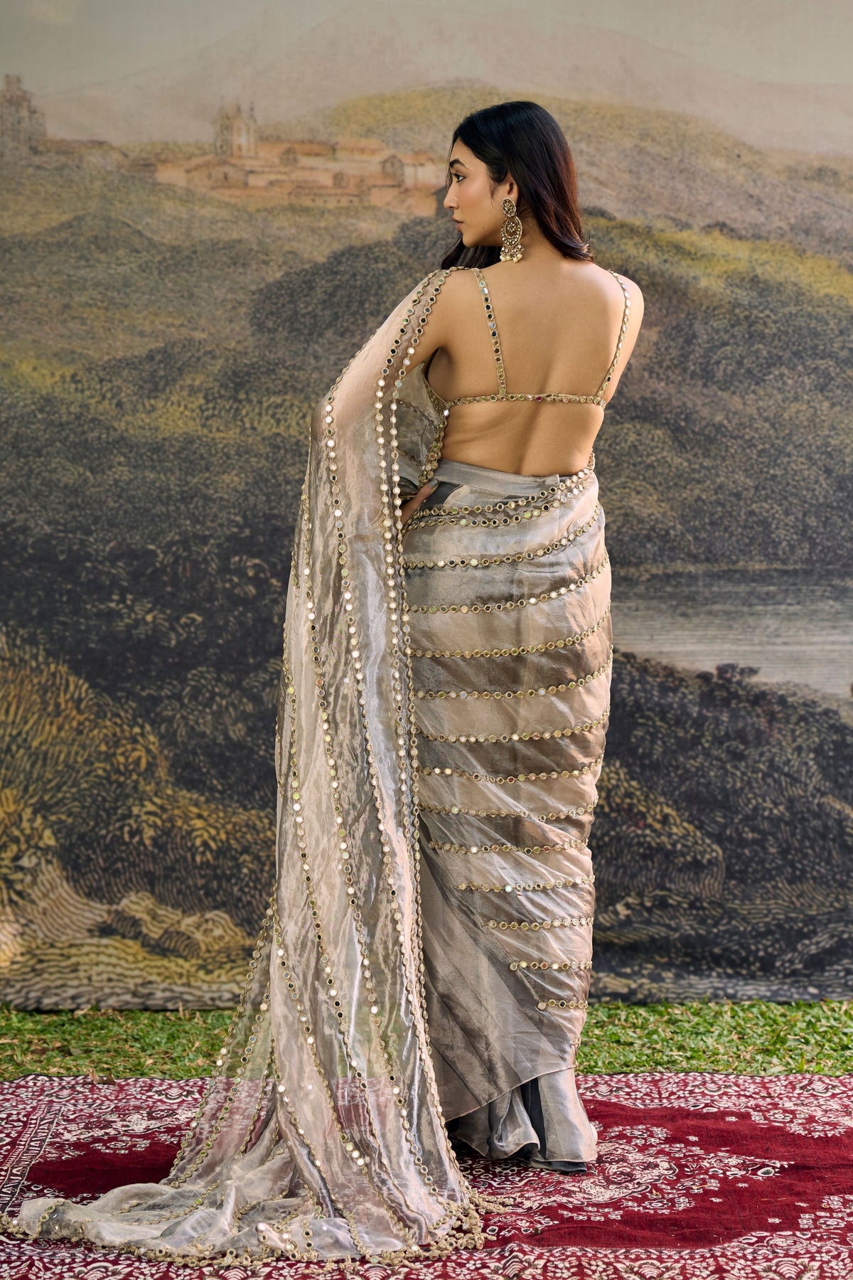 Avyra Draped Saree Set: