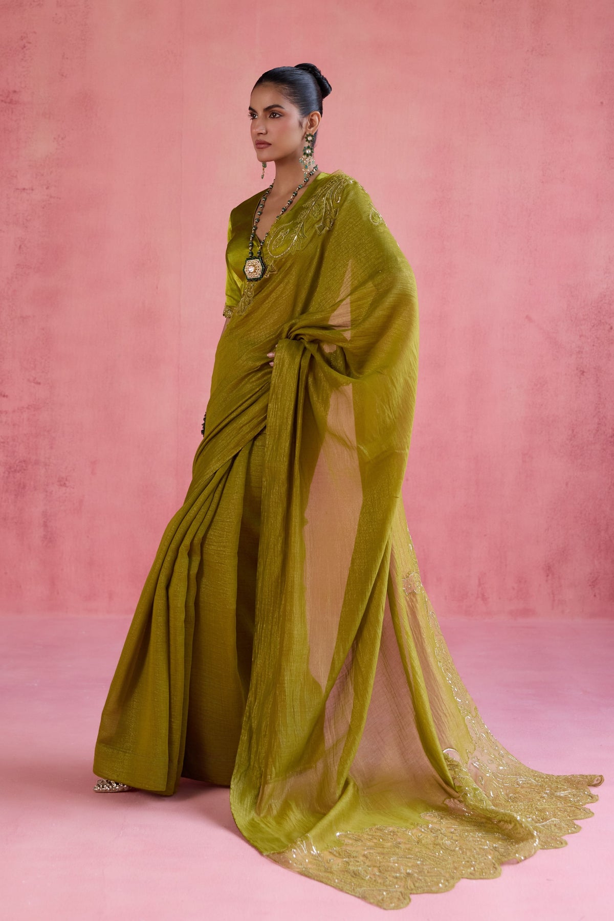 Naaz Saree Set