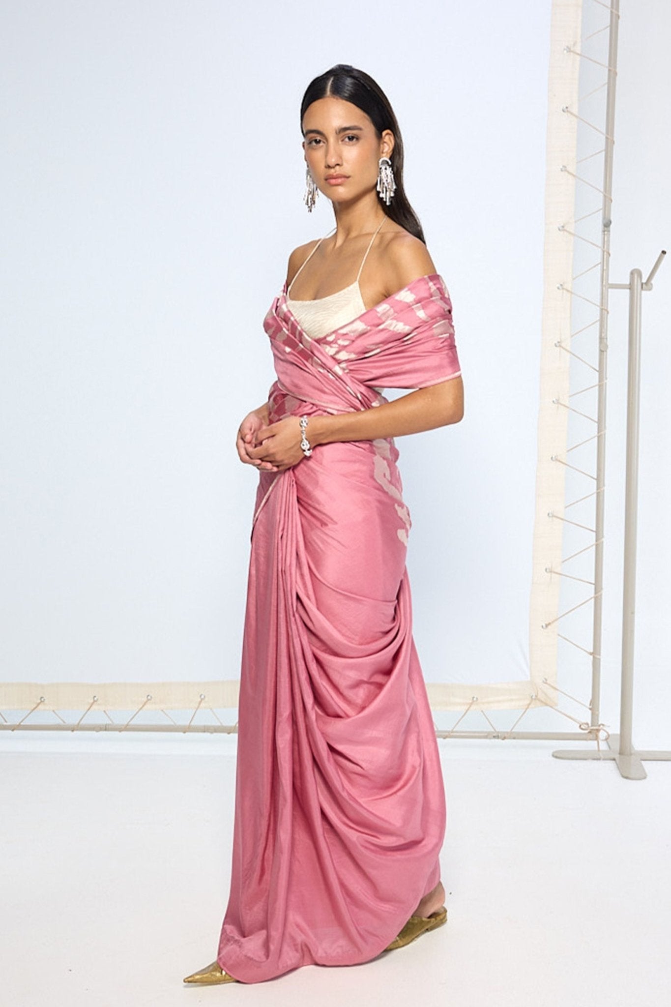 Handwoven Dusty Pink Silk Saree - Ekaya - Elahe