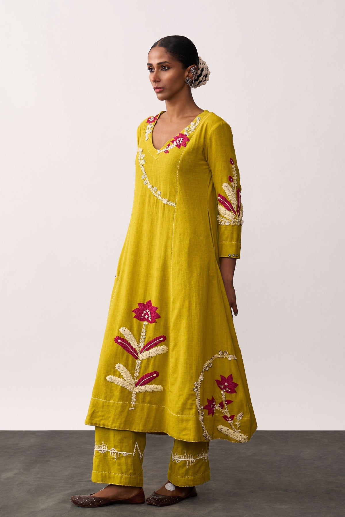 Sucheta Yellow Kurta Set