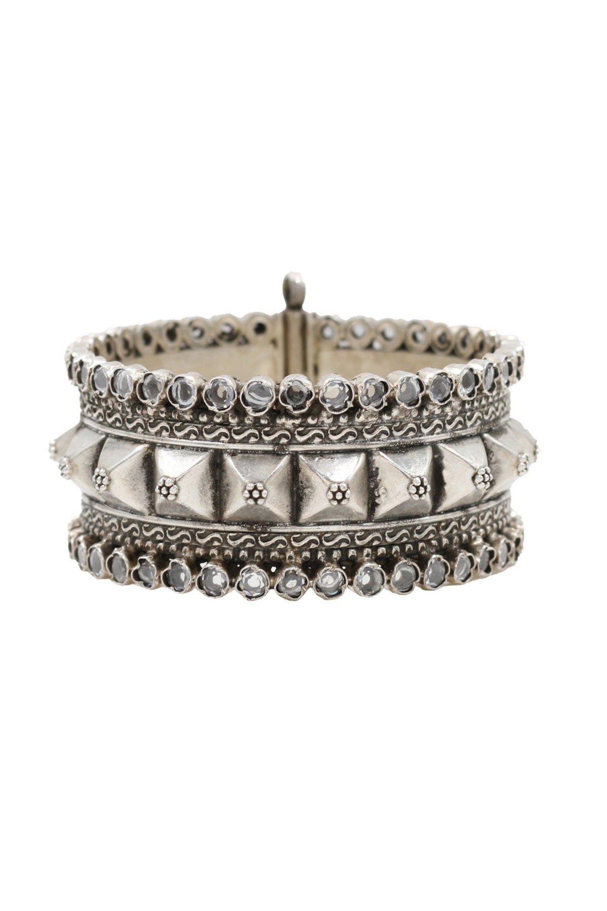 Timeless Beauty Silver Bangle