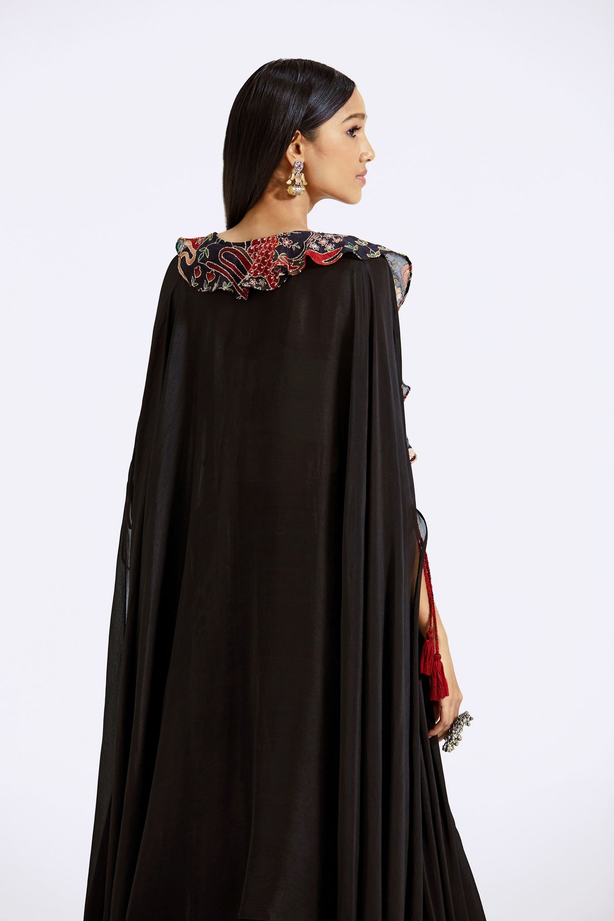 Black Cape Set