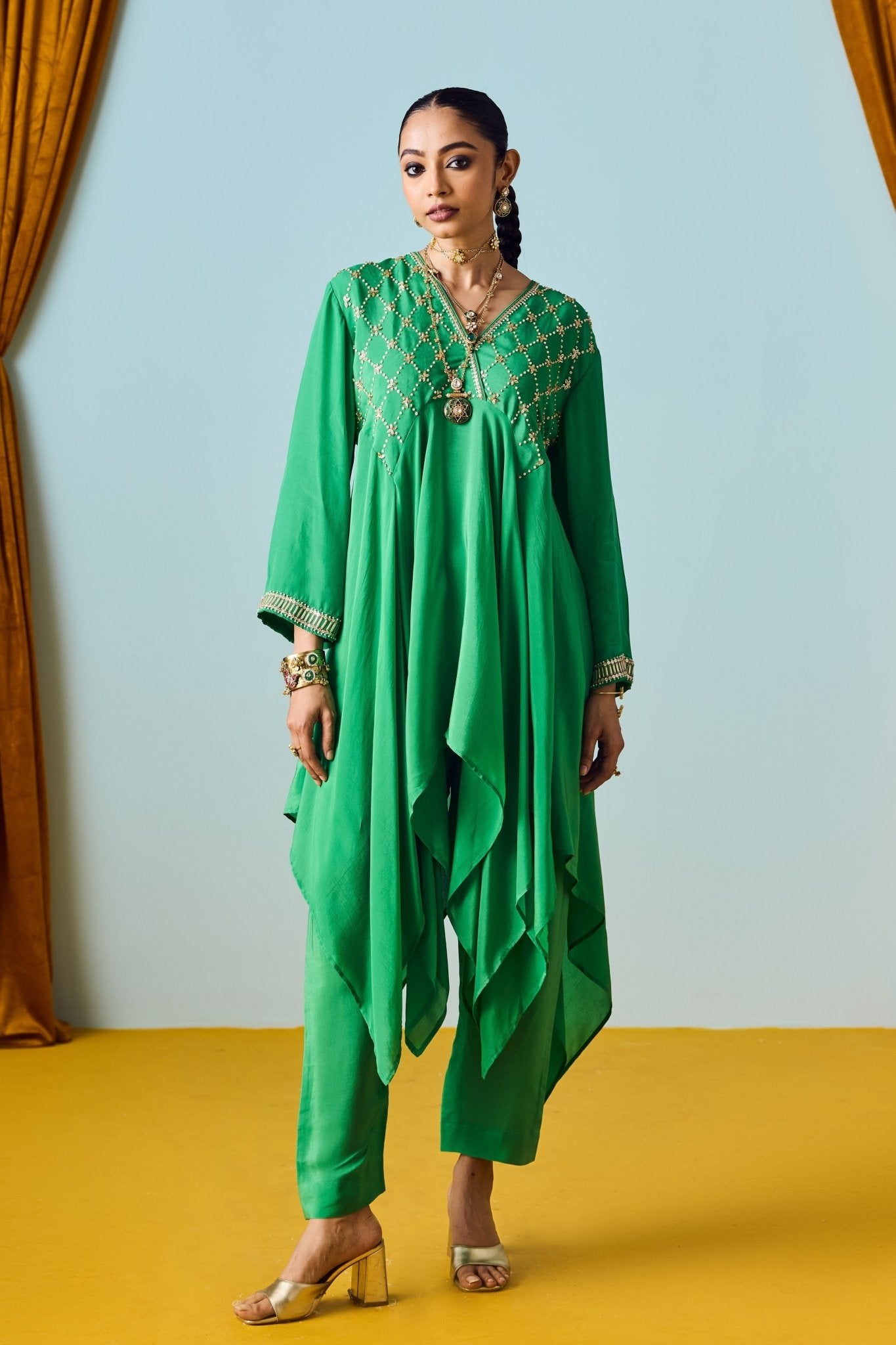 Sureen Green Kurta Set - Prahnaaya - Elahe