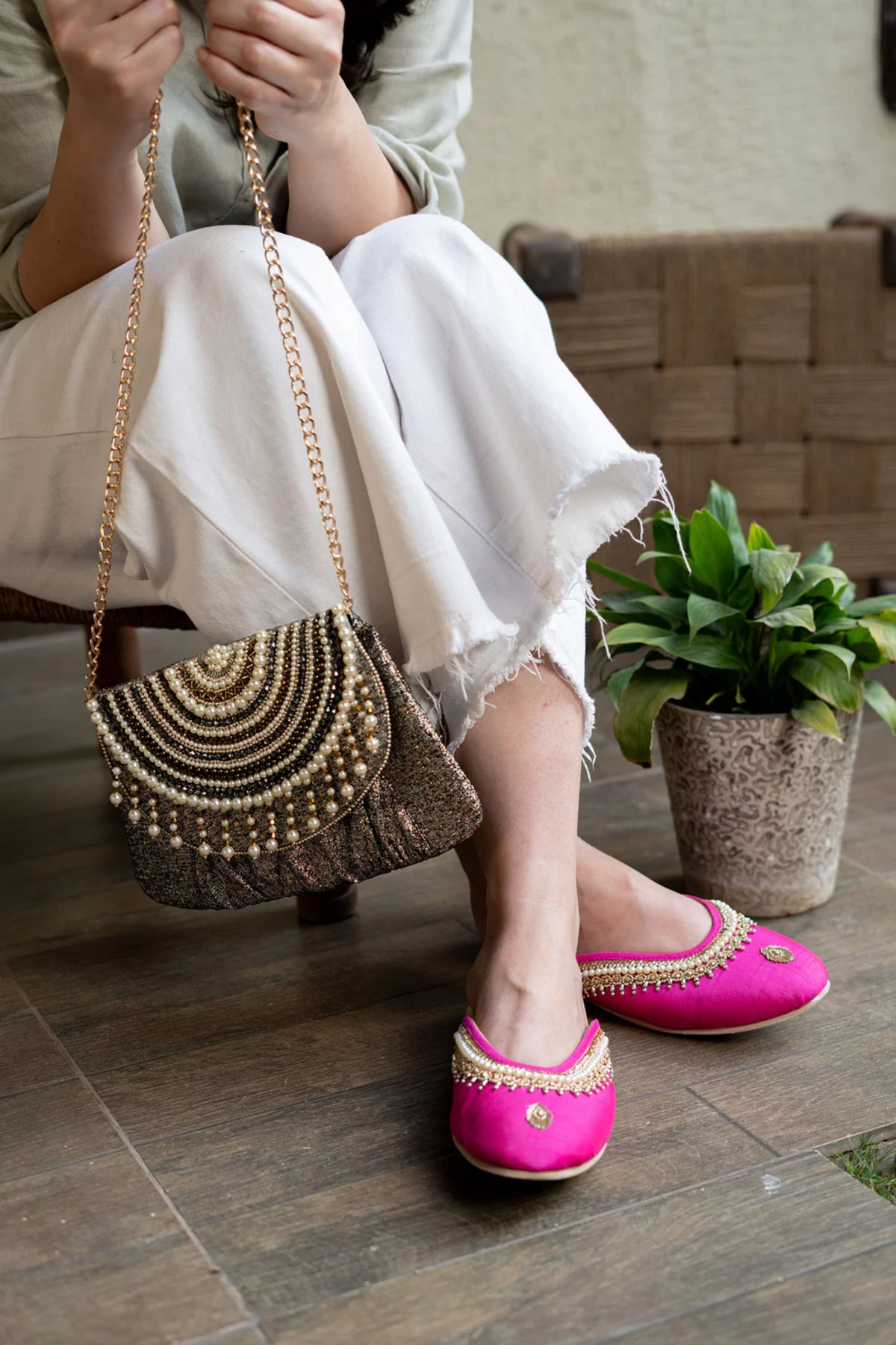 Pinky Fuchsia Jutti