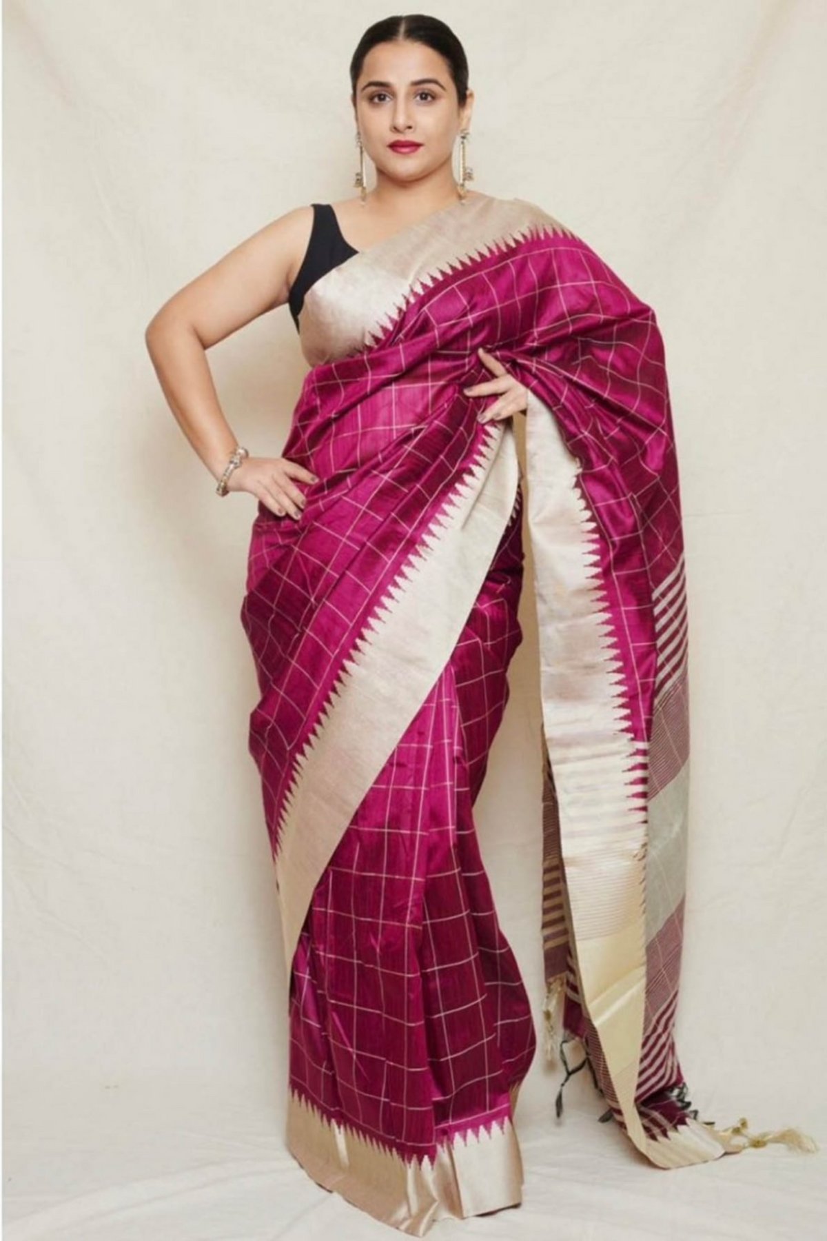 Pink Raw Silk Checked Temple Border Saree