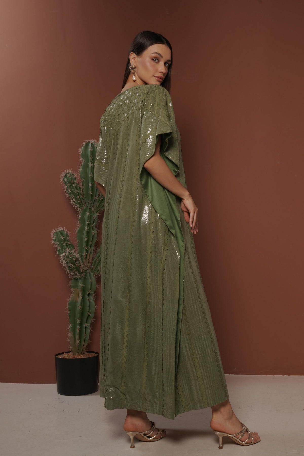 Kaftan With Applique Lace