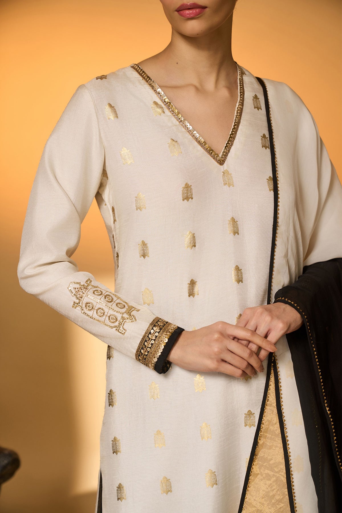 Ivory Turtle Tale Kurta Set