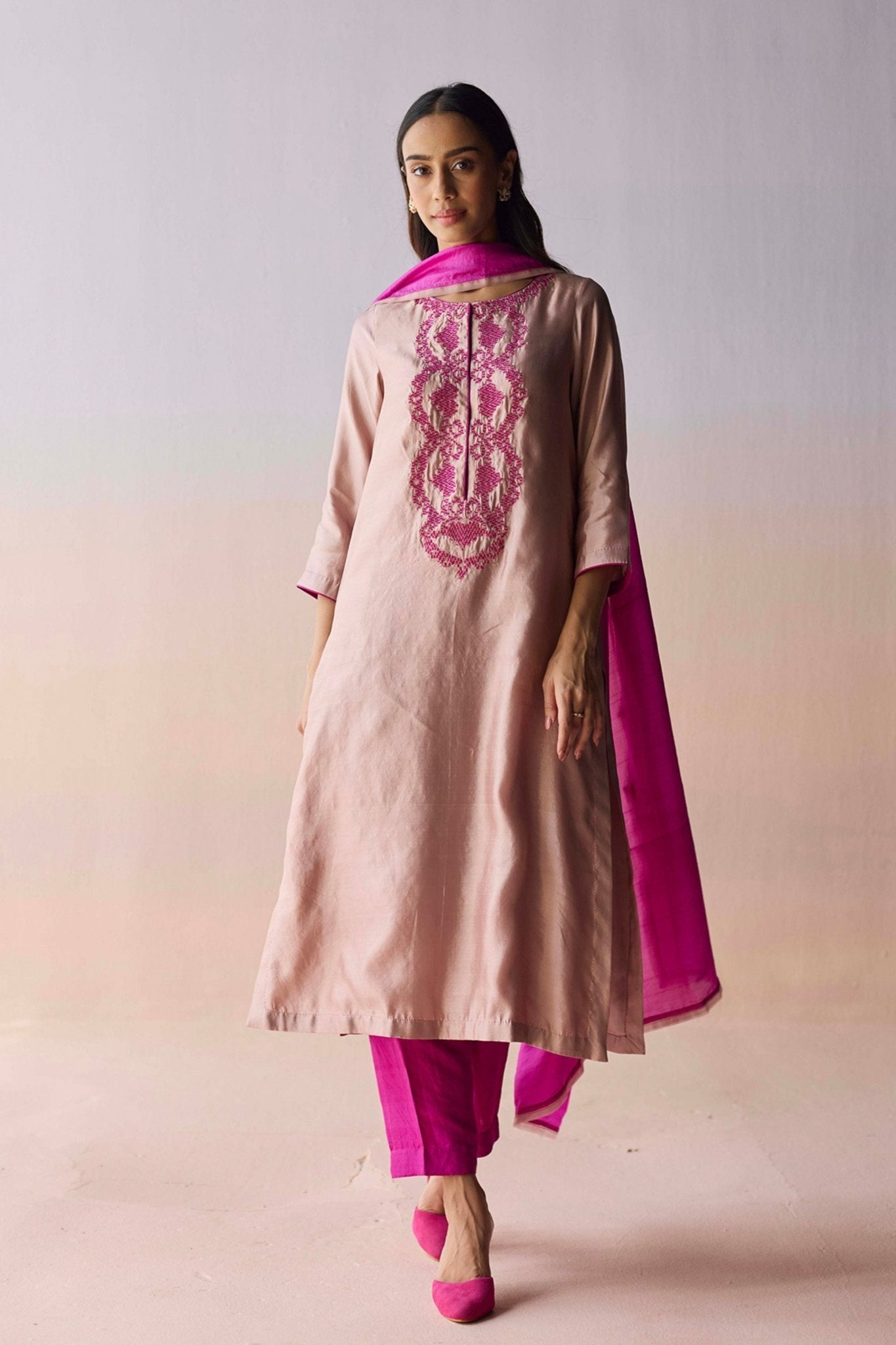 Riverstone Pink Kurta and Pants - Surmaye - Elahe