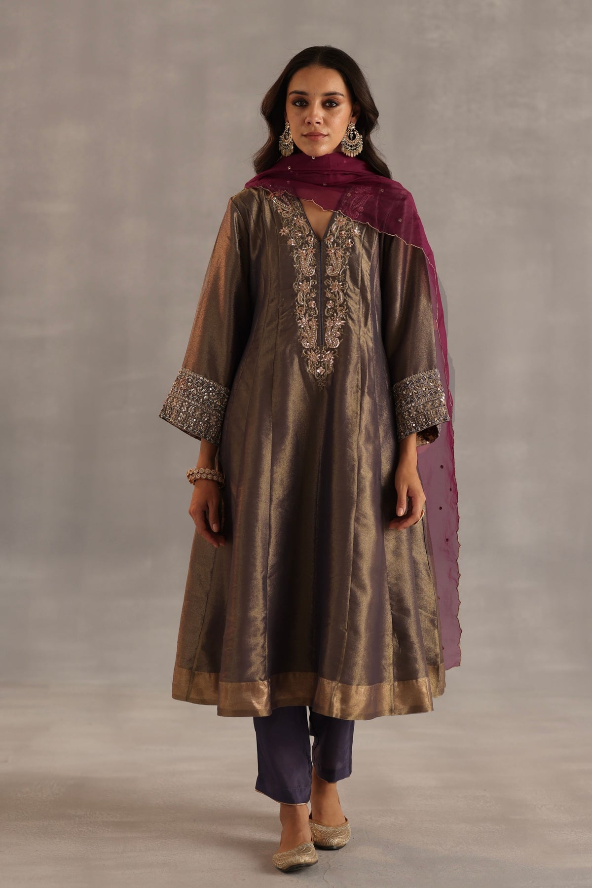 Ahiri Grey Kurta Set