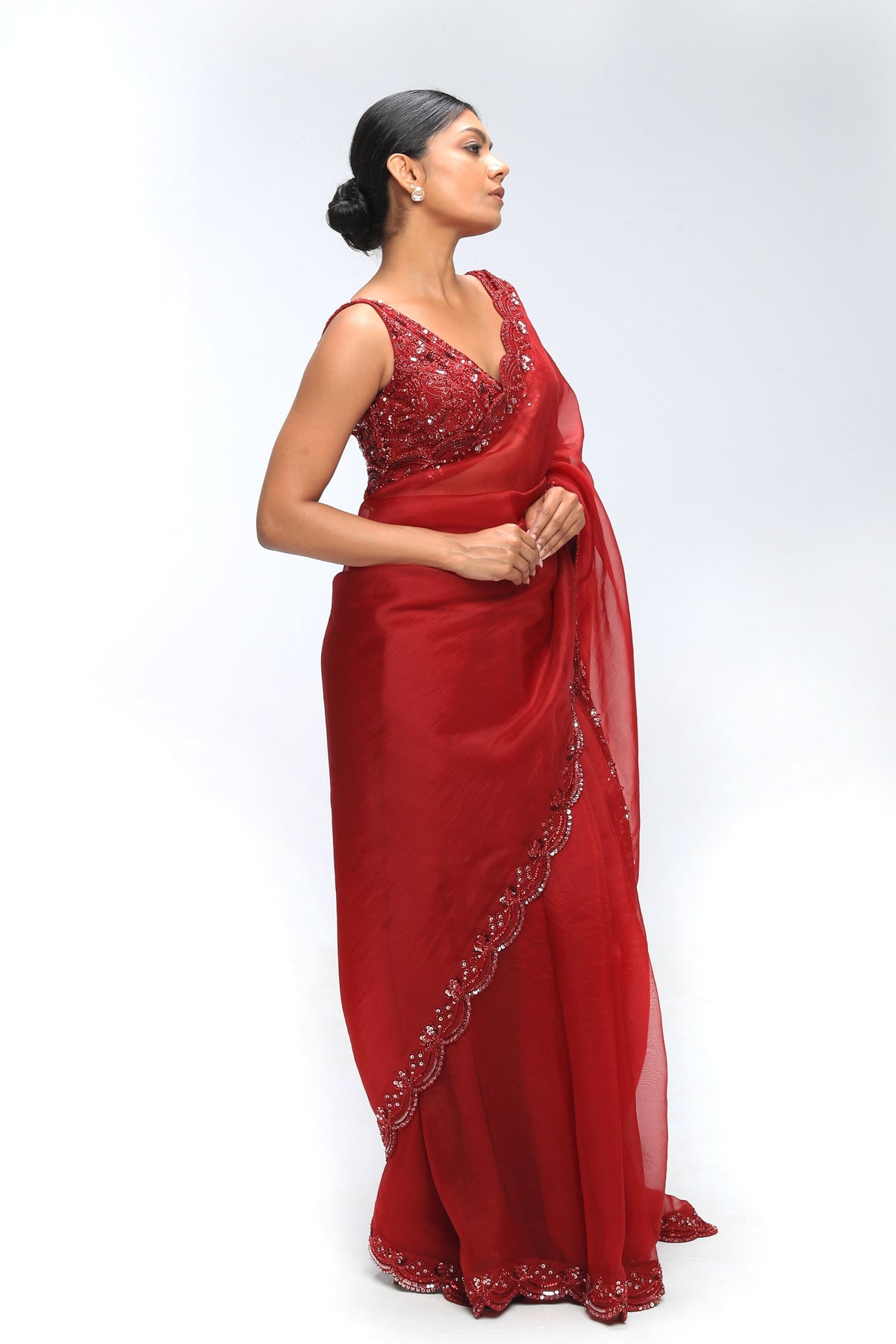 Red Reverie Scallop Saree
