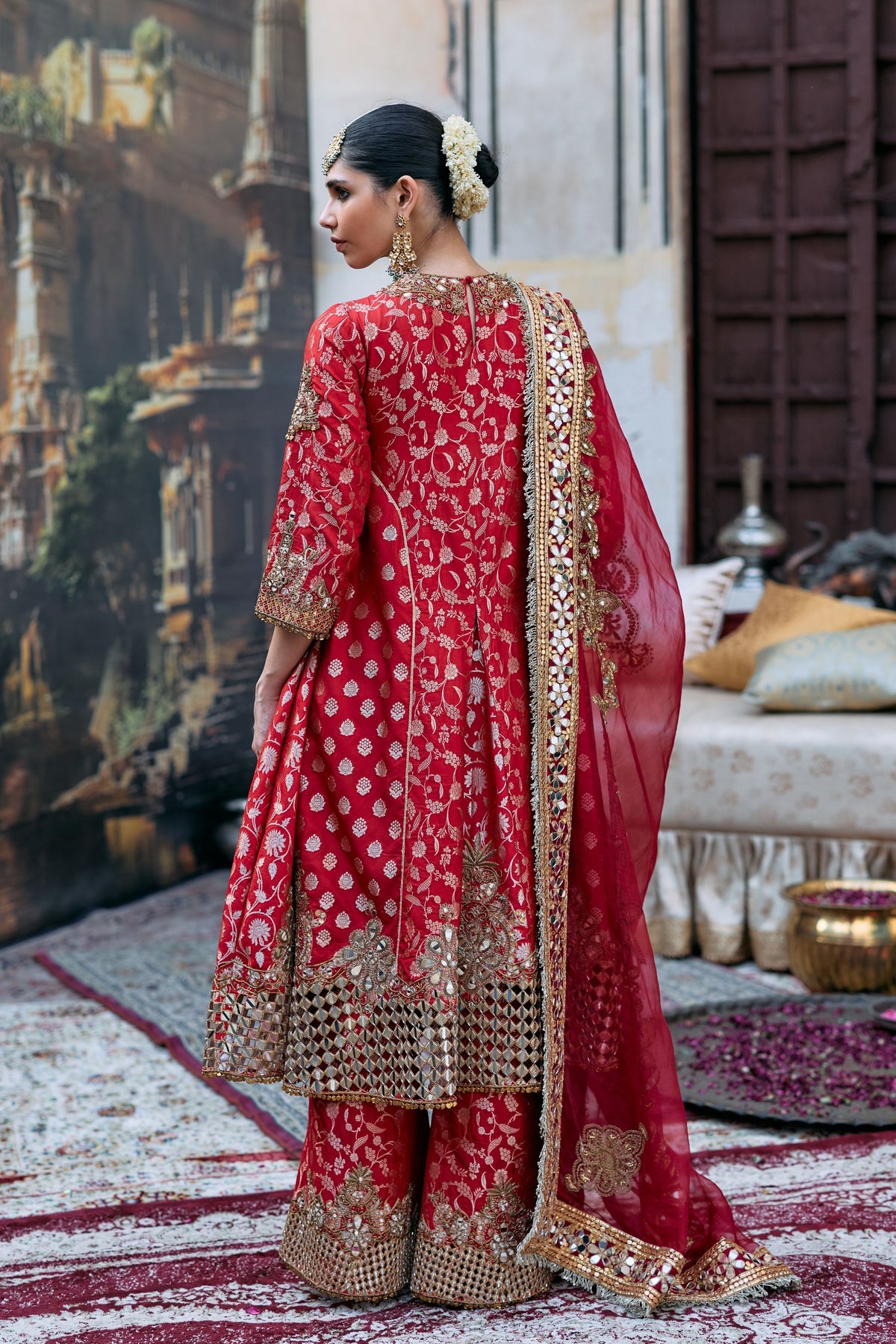 Lohita Suit
