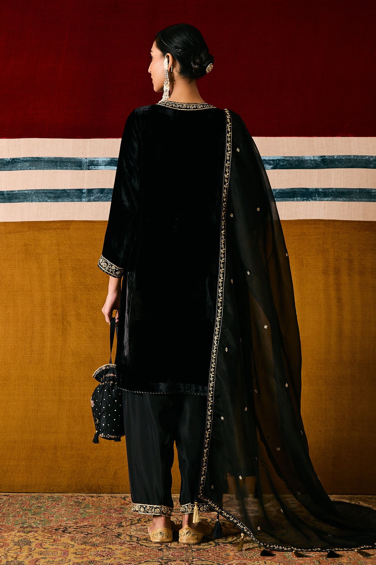 Insha Kurta Set
