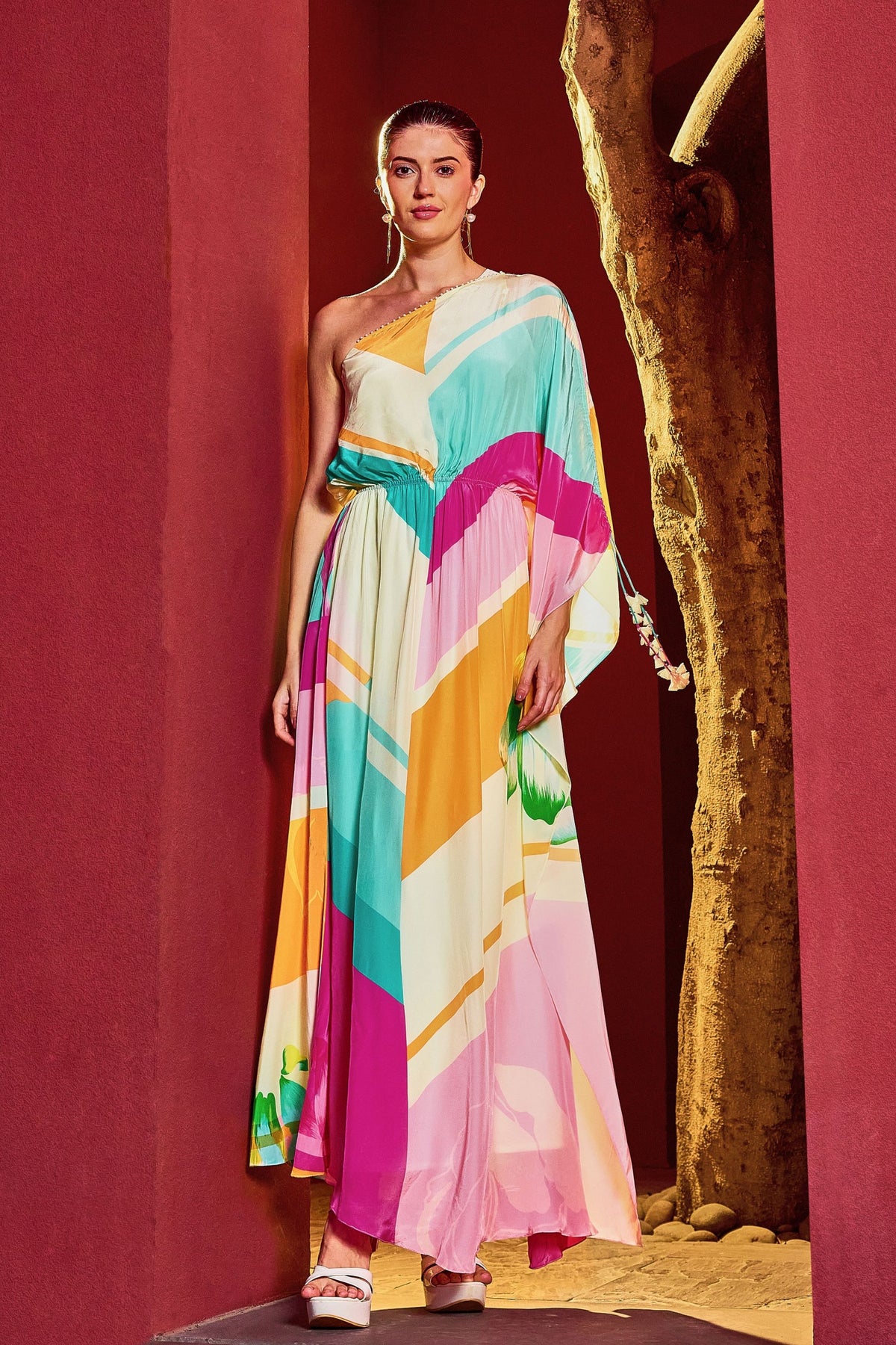 Multi One-shoulder Kaftan