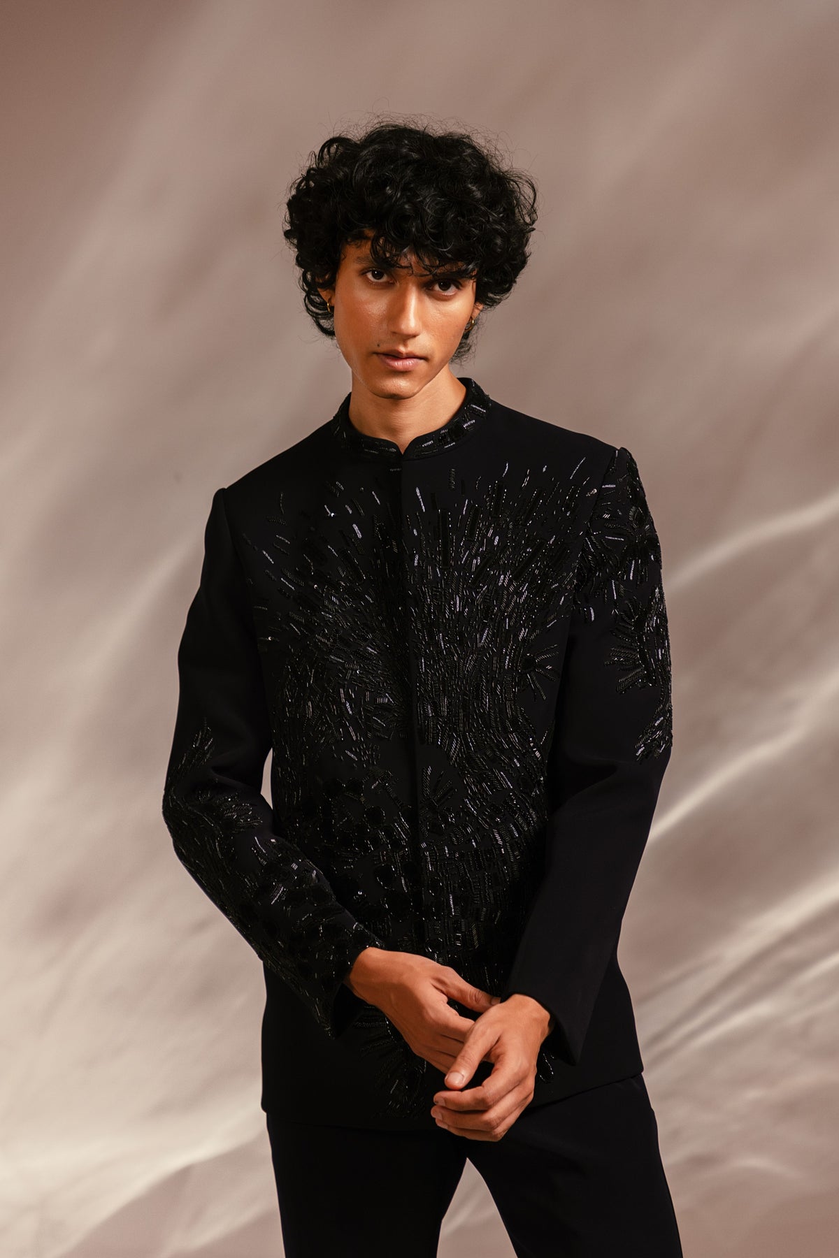 Alric Achkan Set