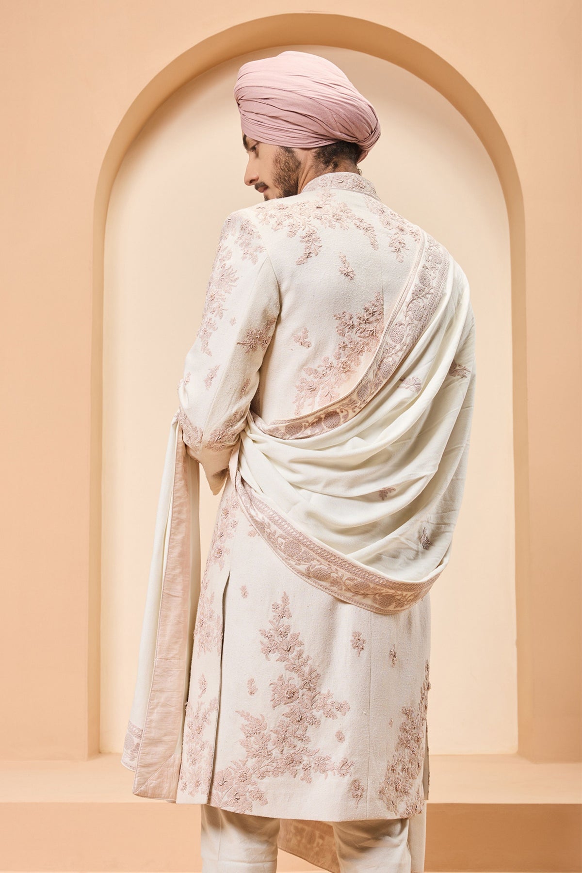 Pearl Thread Grandeur Sherwani Set